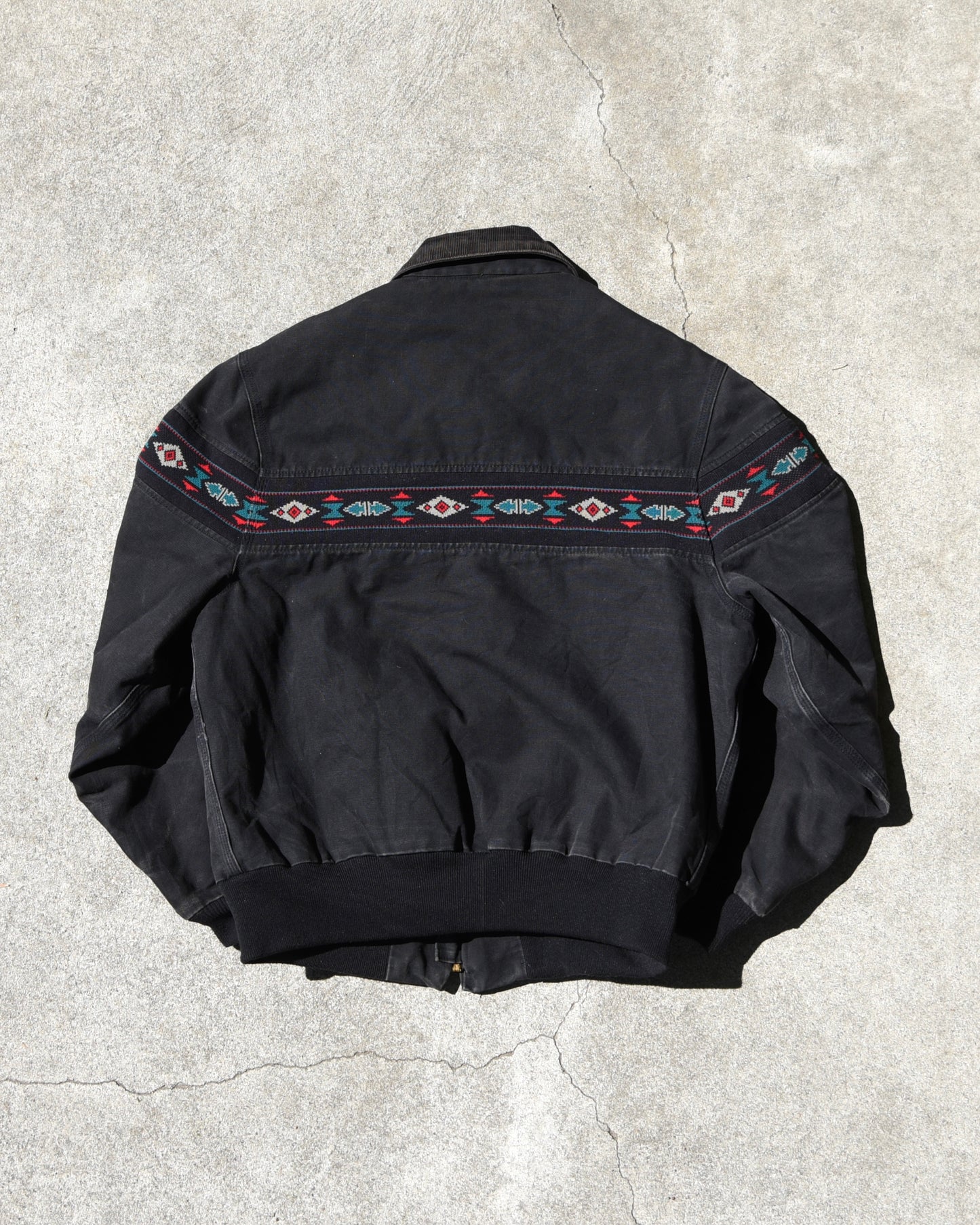 Carhartt J77 BLK Aztec Southwest Santa Fe Jacket - Medium