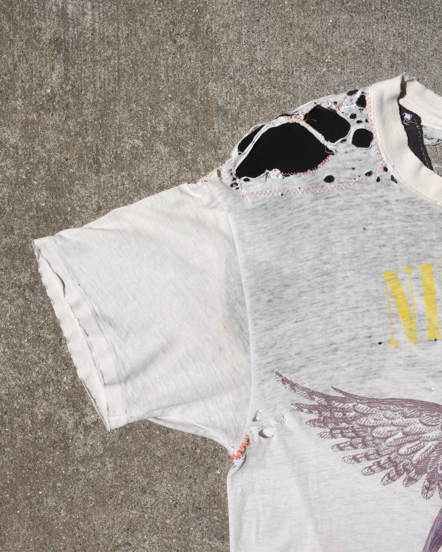 Thrashed 1993 Nirvana In Utero Tshirt - Giant