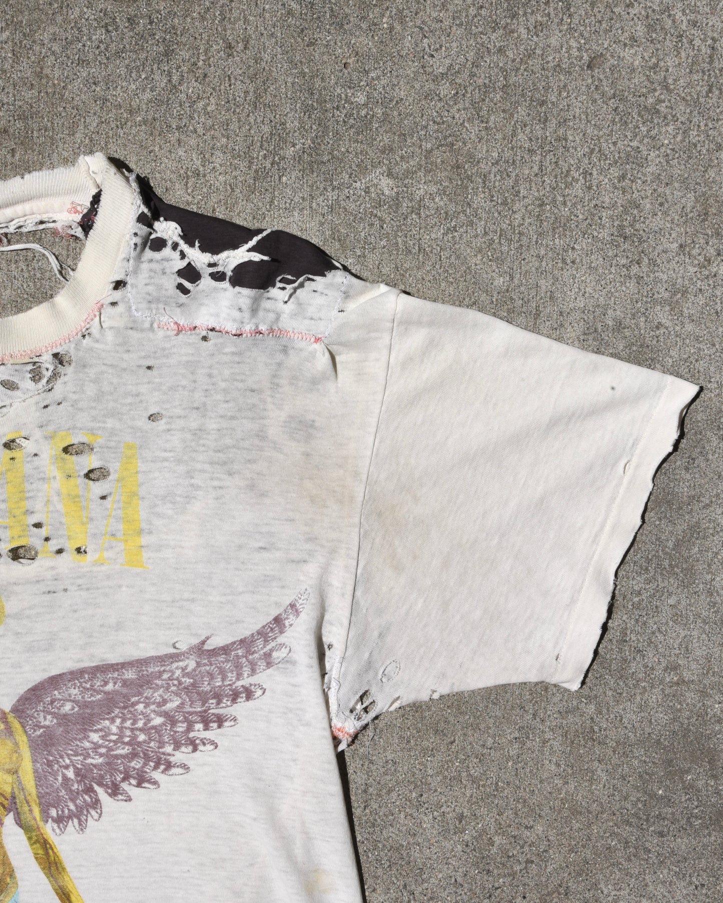 Thrashed 1993 Nirvana In Utero Tshirt - Giant