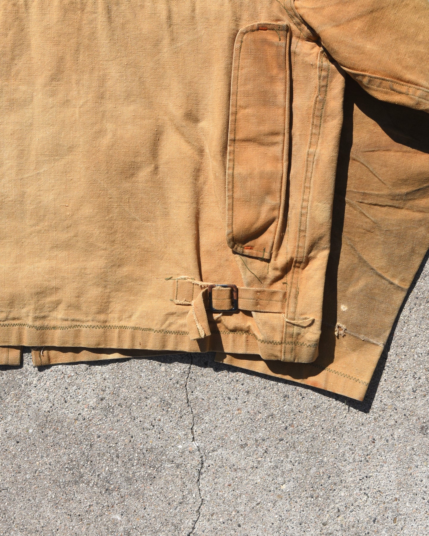 1940s Canvas Hunting Jacket - Buckle Back - Large
