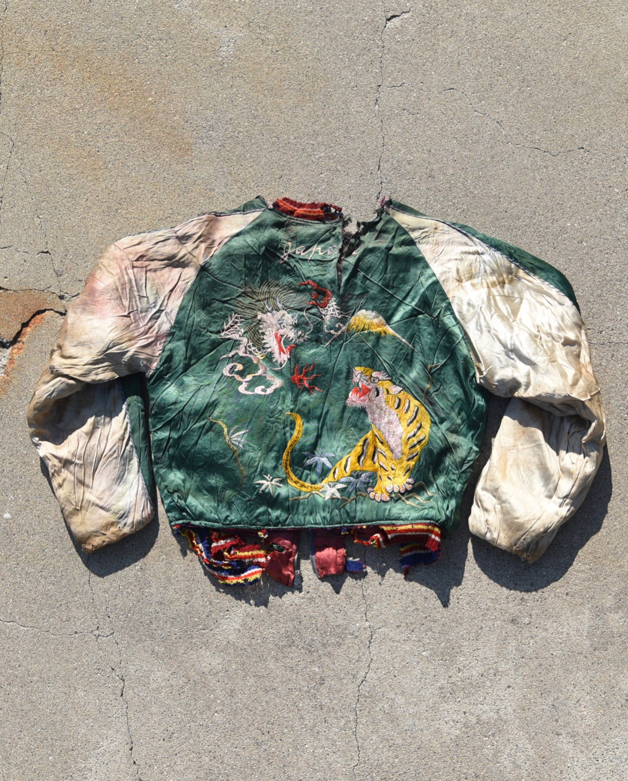 1950s Japan Sukajan Reversible Souvenir Jacket Thrashed