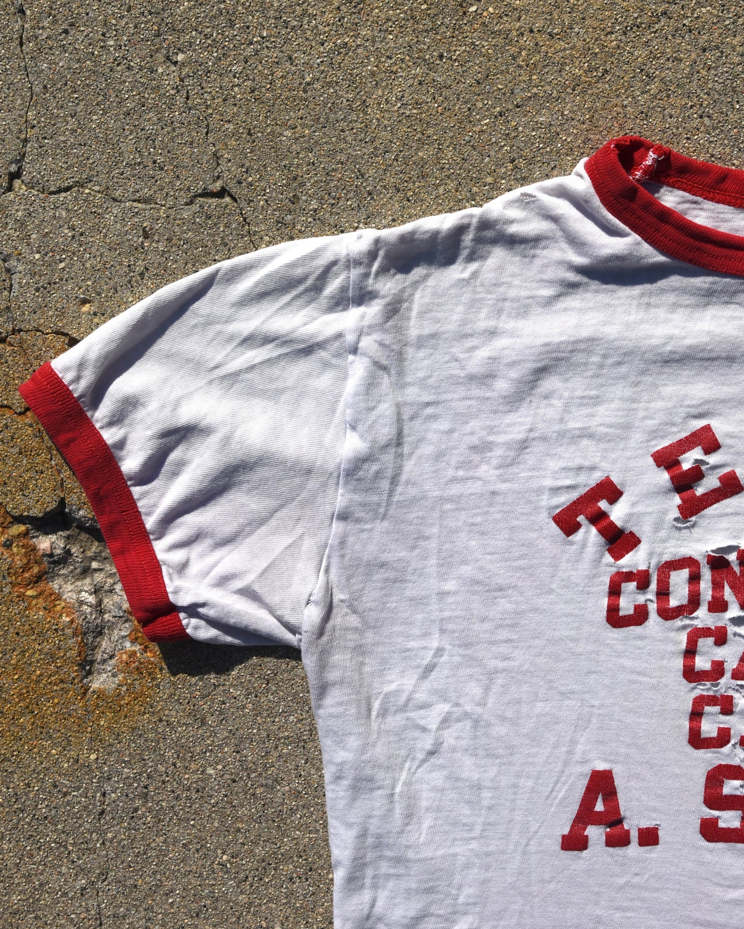 1970s Temple Concrete Canoe Crew Thrashed Tshirt