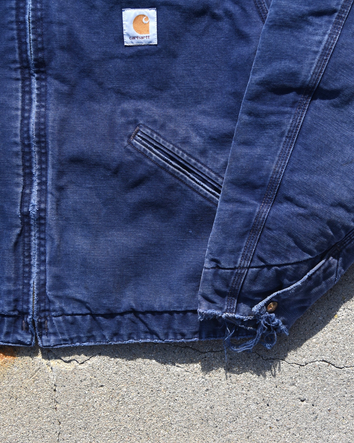 Carhartt Detroit Jacket J01 NVY Faded Navy Blue Size Large Mens