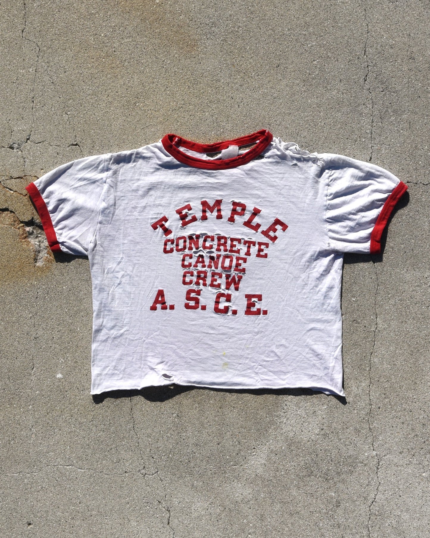 1970s Temple Concrete Canoe Crew Thrashed Tshirt