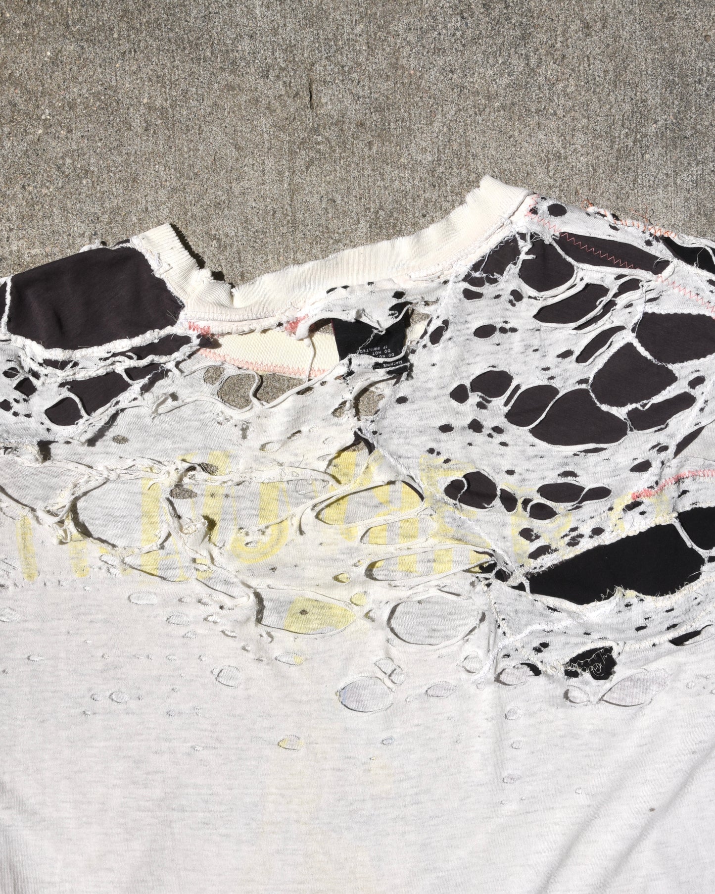 Thrashed 1993 Nirvana In Utero Tshirt - Giant