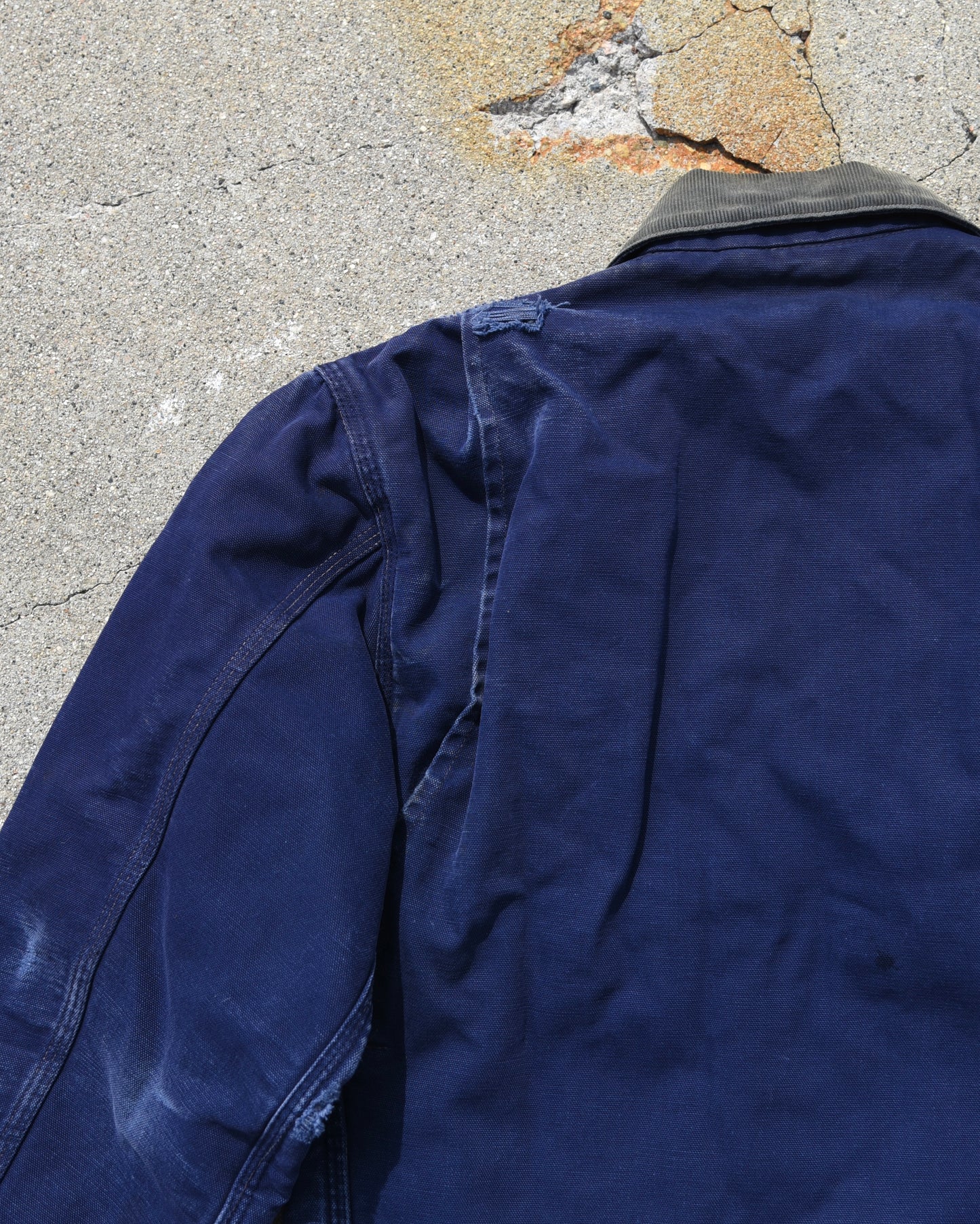 Carhartt J01 NVY Detroit Jacket - Medium