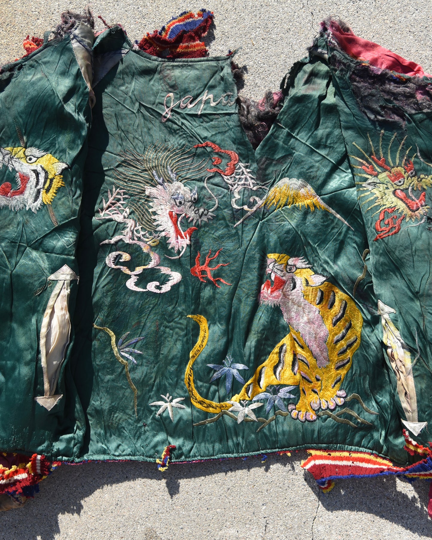 1950s Japan Sukajan Reversible Souvenir Jacket Thrashed