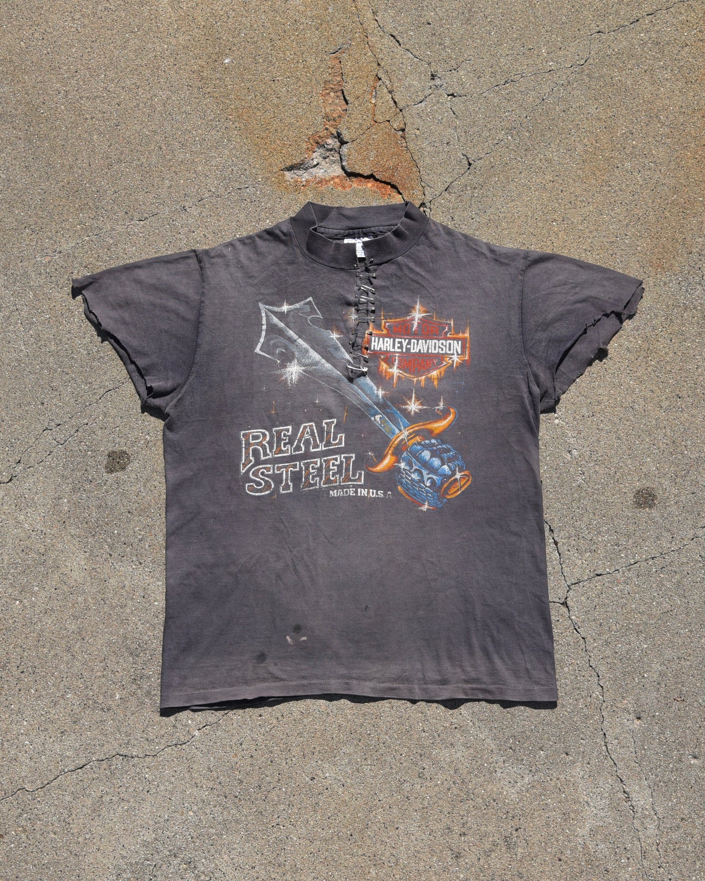 1980s Thrashed and Faded Harley Davidson Real Steel Tshirt