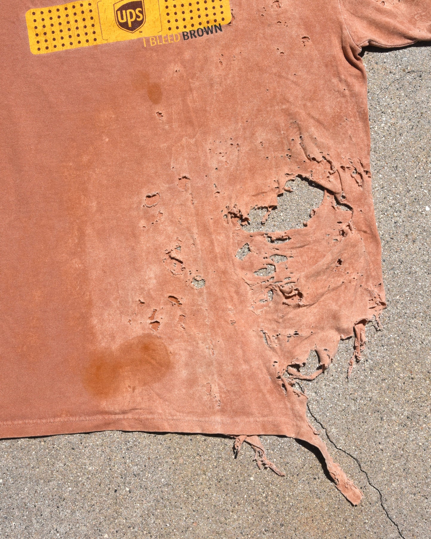 Y2K Thrashed UPS I Bleed Brown Tshirt