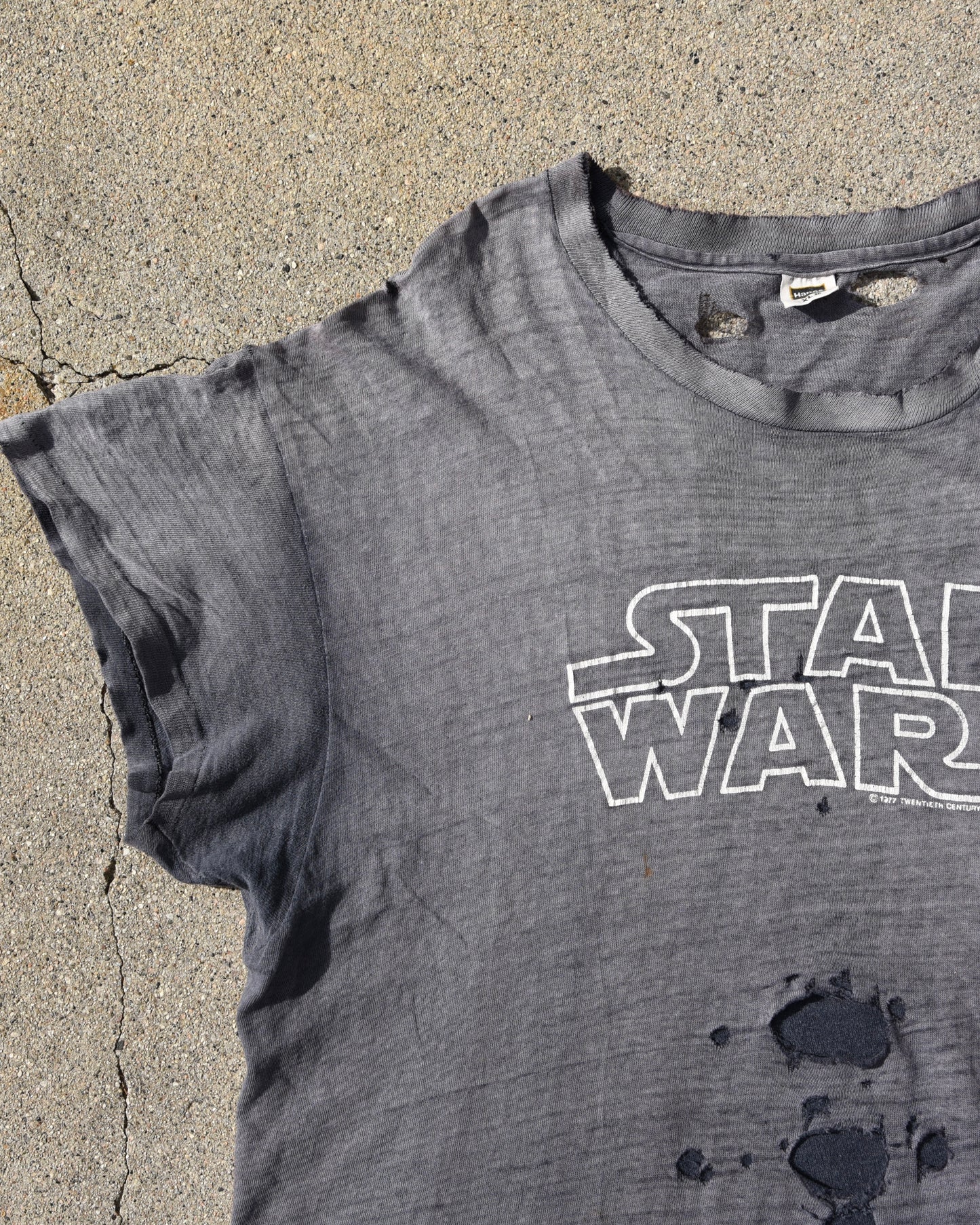 1977 Vintage Star Wars ‘MAY THE FORCE BE WITH YOU’ Sun Faded Tshirt