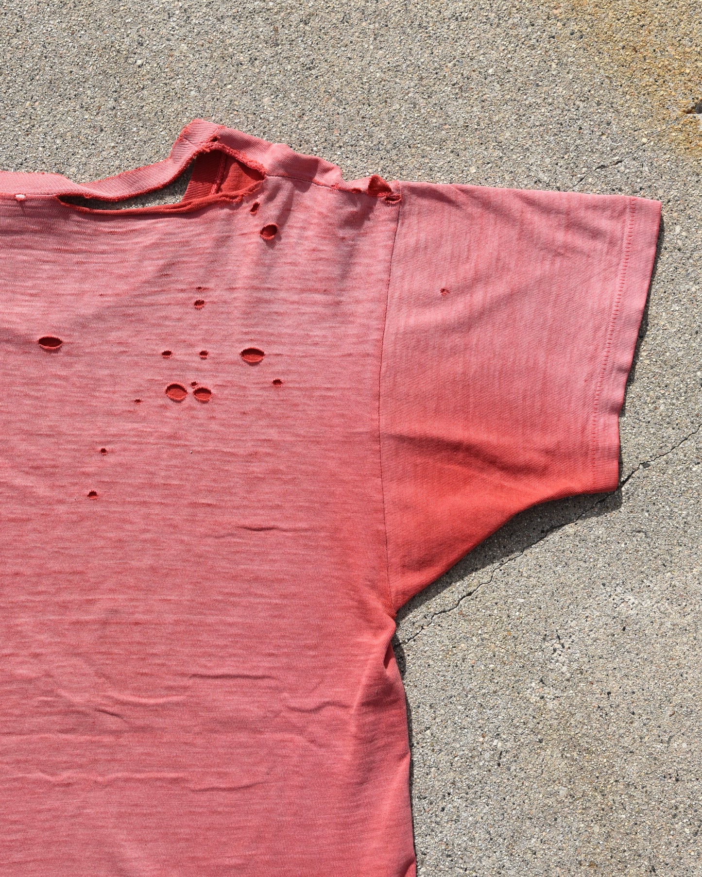 1960s Thrashed and Sun Faded Champion Mapleton PE Tshirt