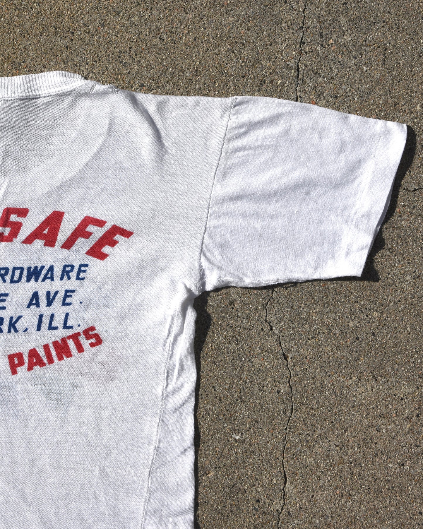 1960s Elliott’s Paints Baby Tshirt