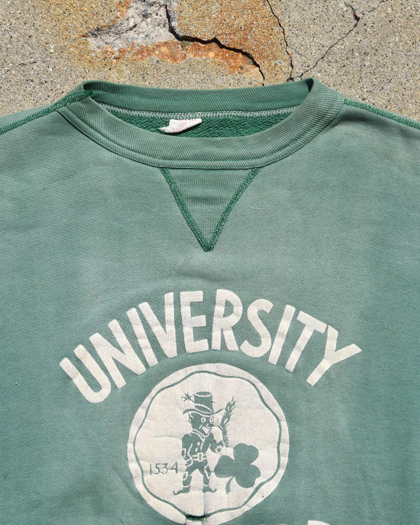 1950s Sun Faded University of Ireland Single V Sweatshirt