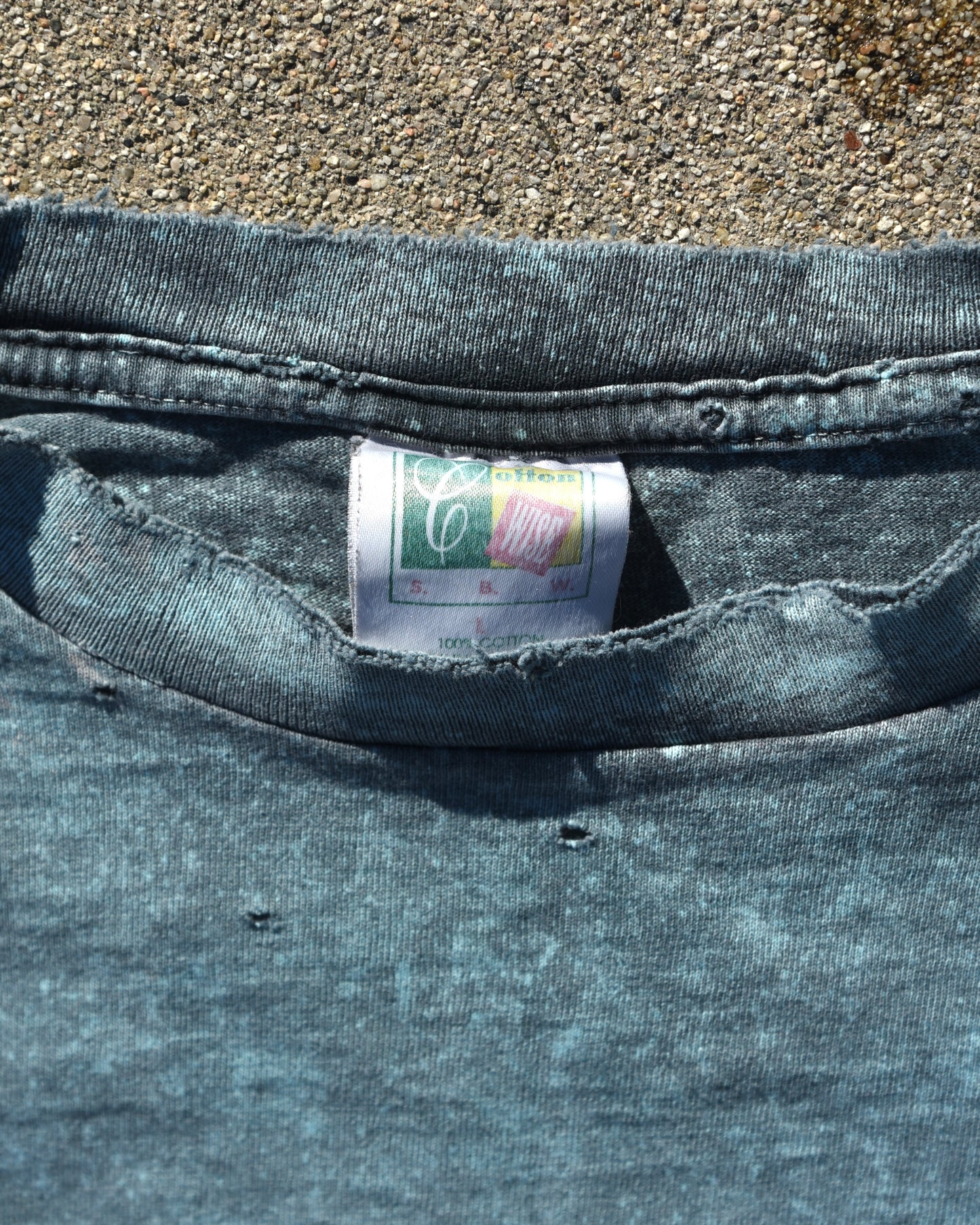 Y2K Thrashed Sturgis Motorcycle Rally Tshirt