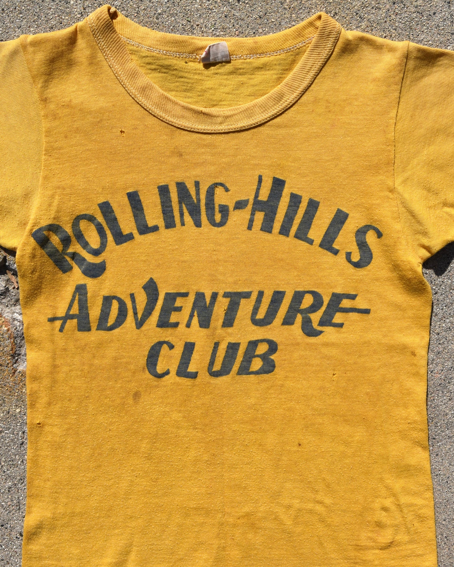 1950s Russell Southern Rolling Hills Adventure Club Tshirt