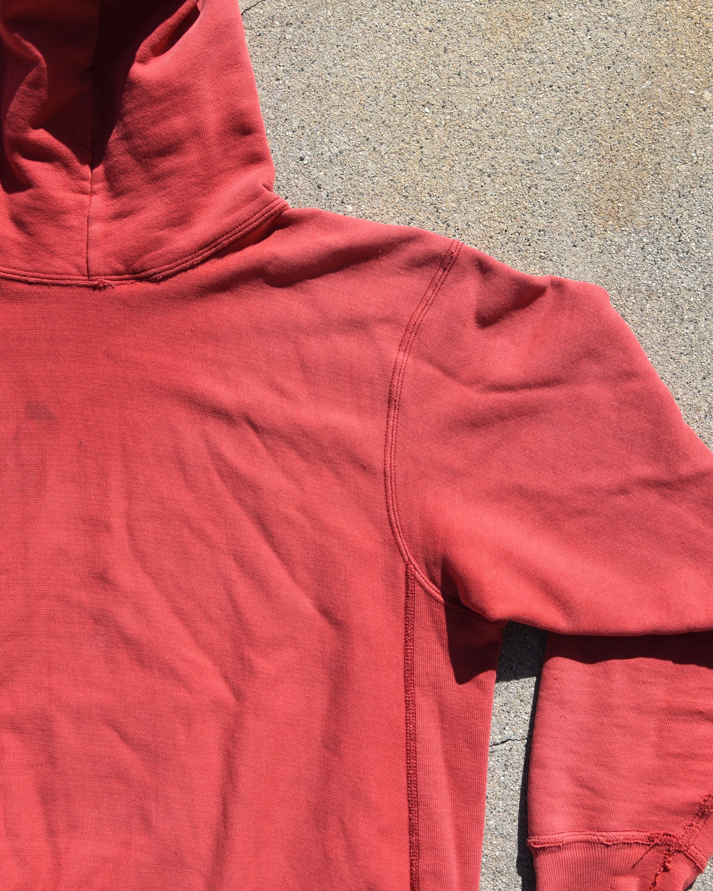 1980s Faded and Thrashed Champion Reverse Weave Temple Owls Sweatshirt