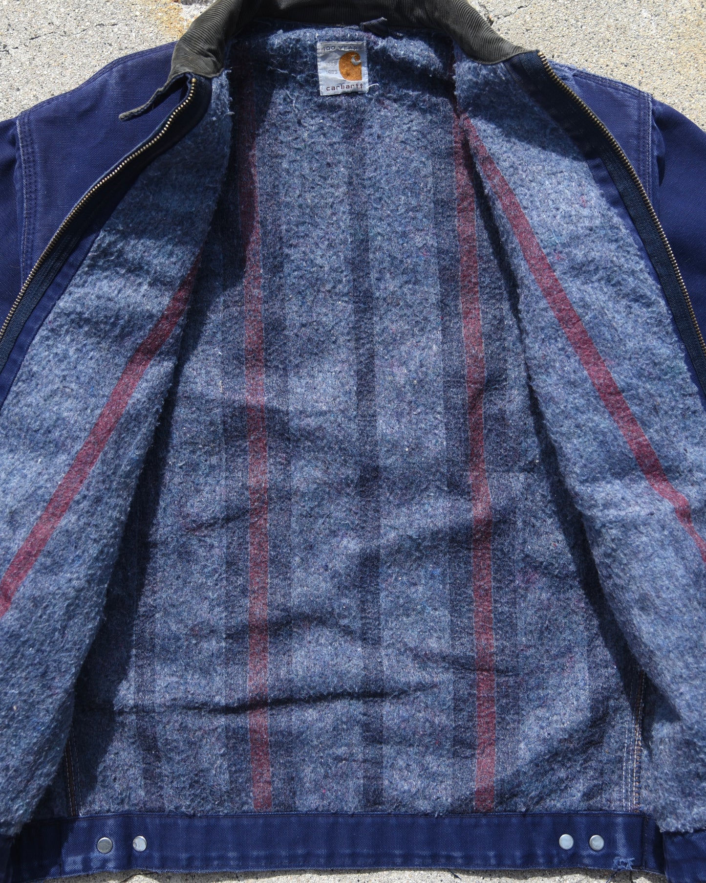 Carhartt J01 NVY Detroit Jacket - Medium