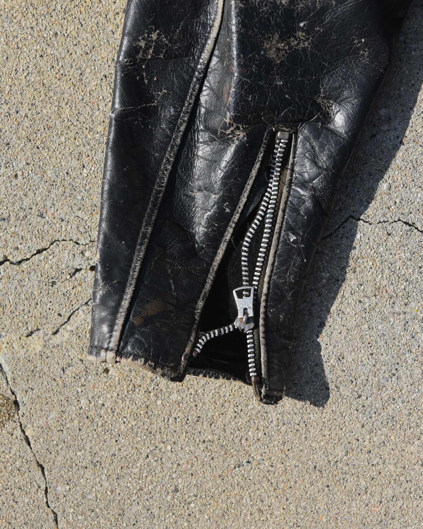 1950s Schott Perfecto Motorcycle Jacket - Hand Painted Harley Davidson