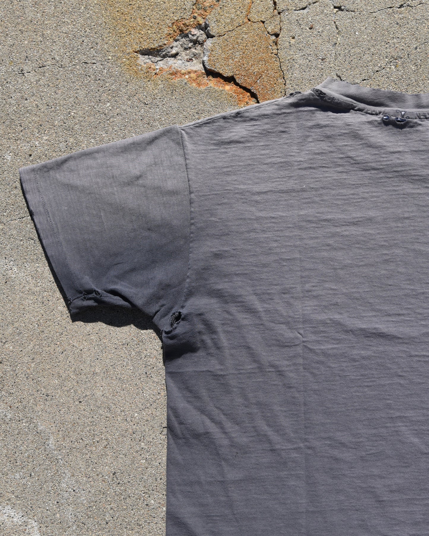 1980s Sun Faded Combat High Tshirt