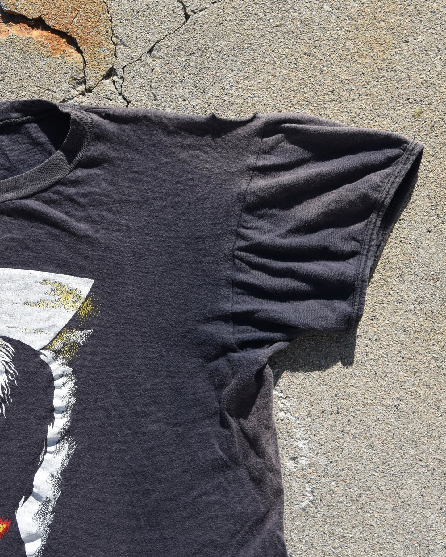 1980s Sun Faded Ozzy Osbourne Bark at the Moon Tshirt