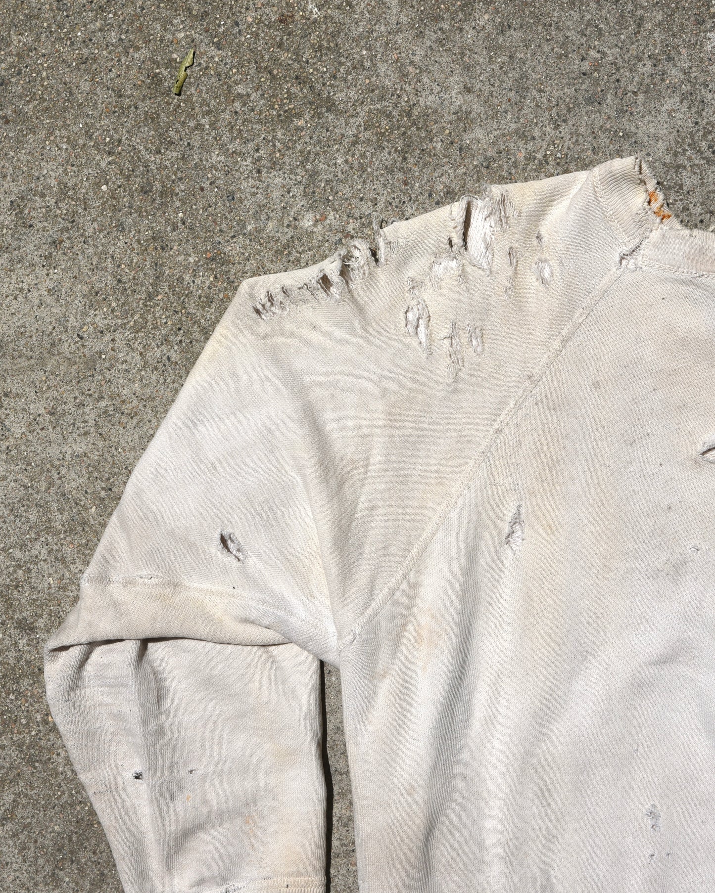 1950s Mayo Spruce Thrashed Distressed Worn Crewneck Sweatshirt Sz M