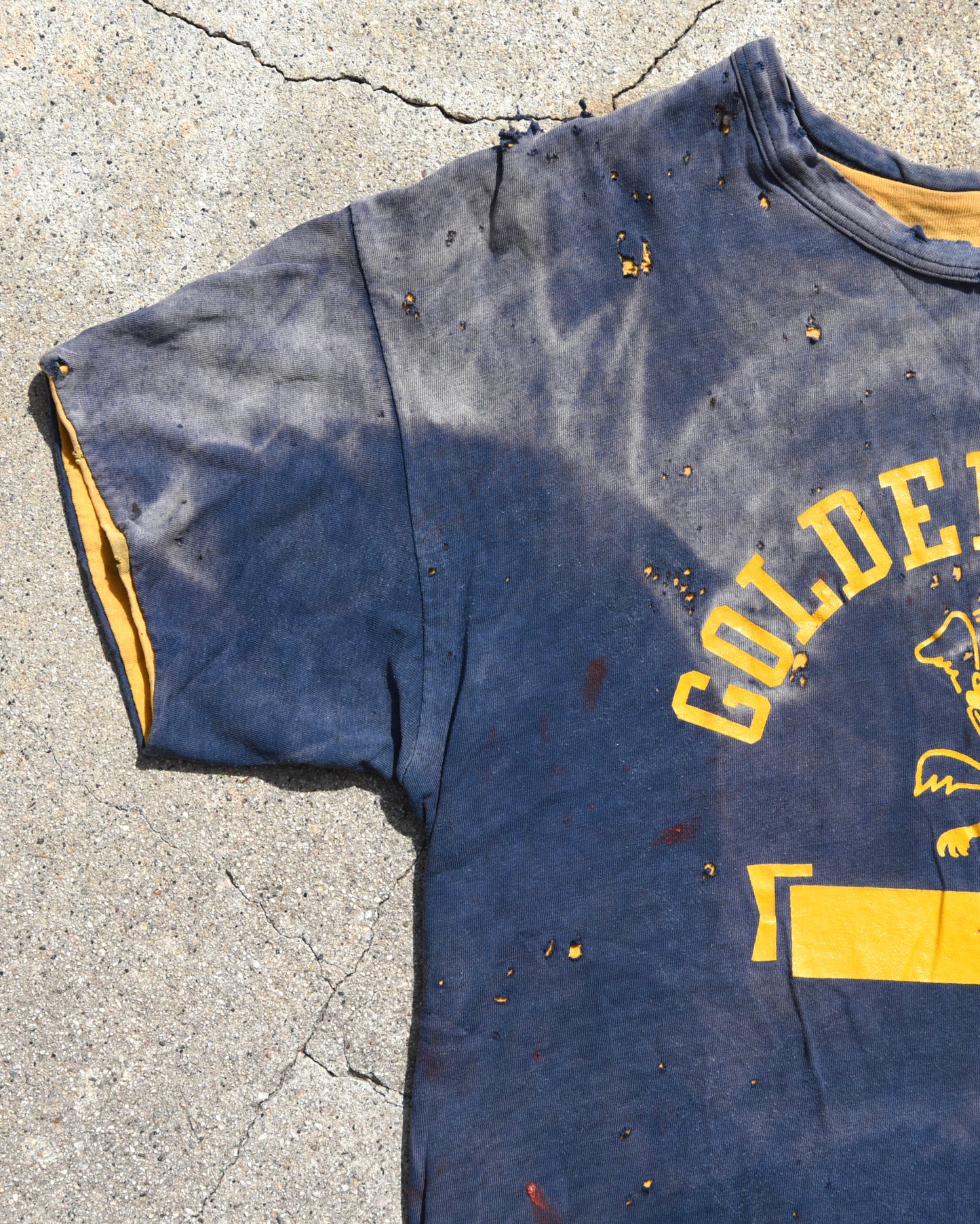 1970s Thrashed and Sun Faded Golden Ring Double Face Tshirt