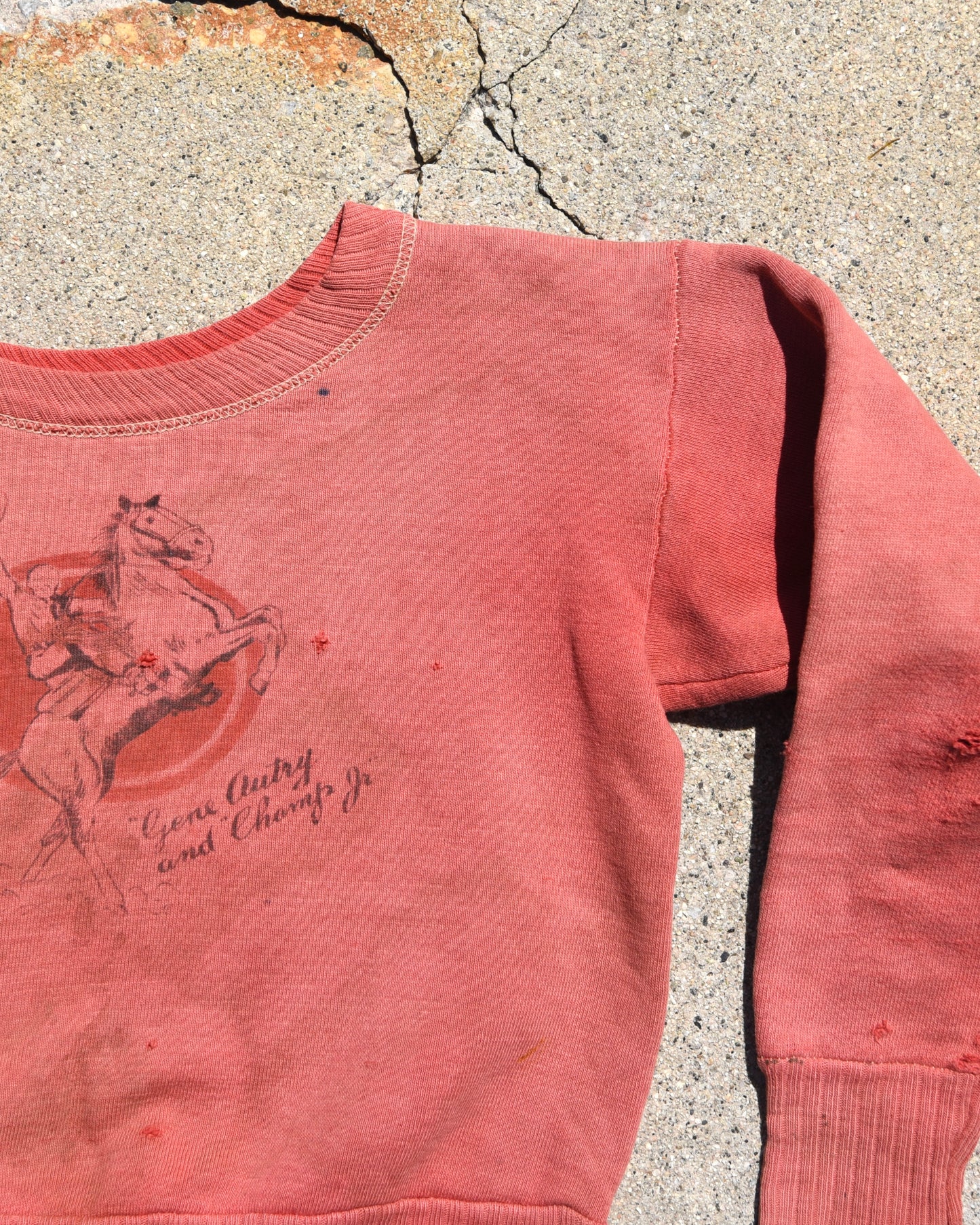 1940s Sun Faded Gene Autry & Champ Jr. Femme Sweatshirt