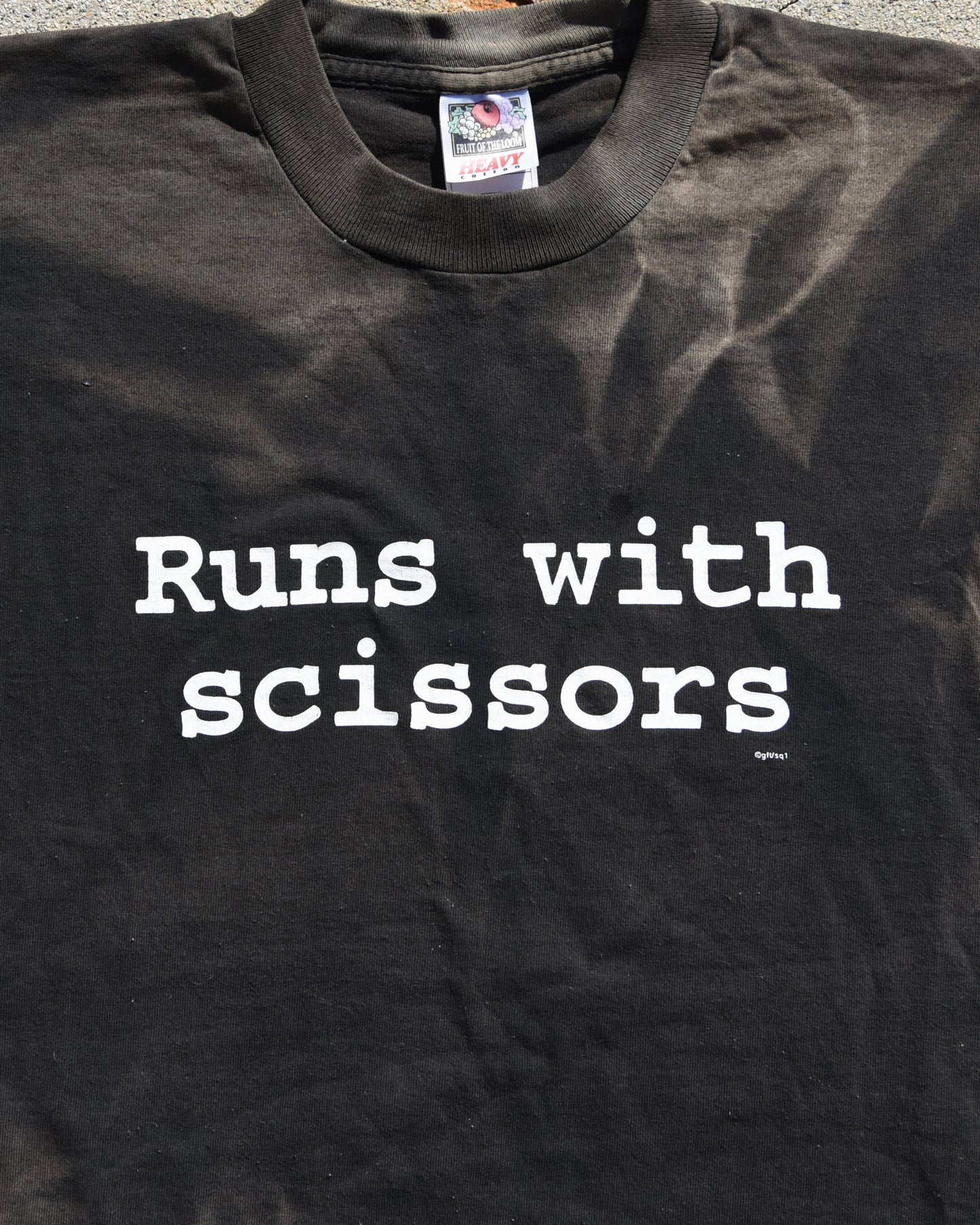 1990s Sun Faded Runs With Scissors Tshirt