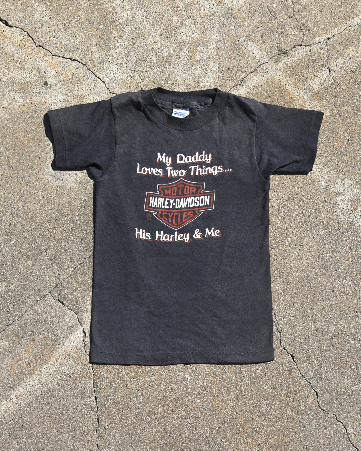 1980s My Daddy Loves Two Things Harley Davidson Femme Tshirt