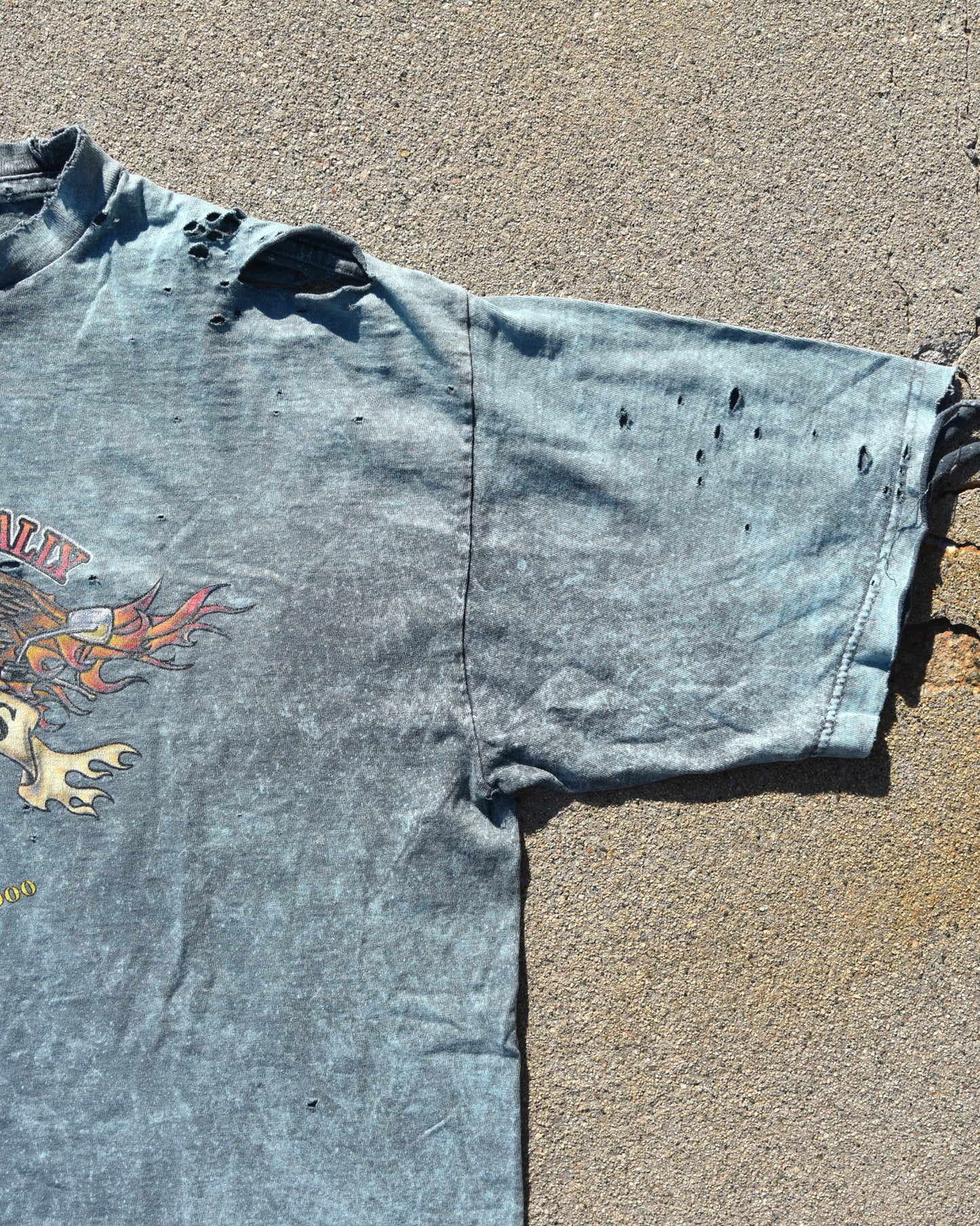 Y2K Thrashed Sturgis Motorcycle Rally Tshirt