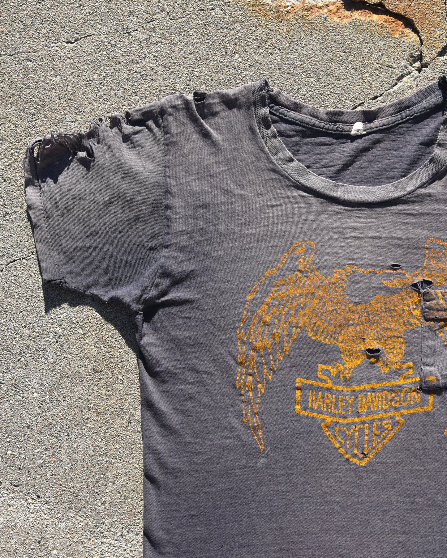 1970s Harley Davidson Pocket Tshirt - Thrashed