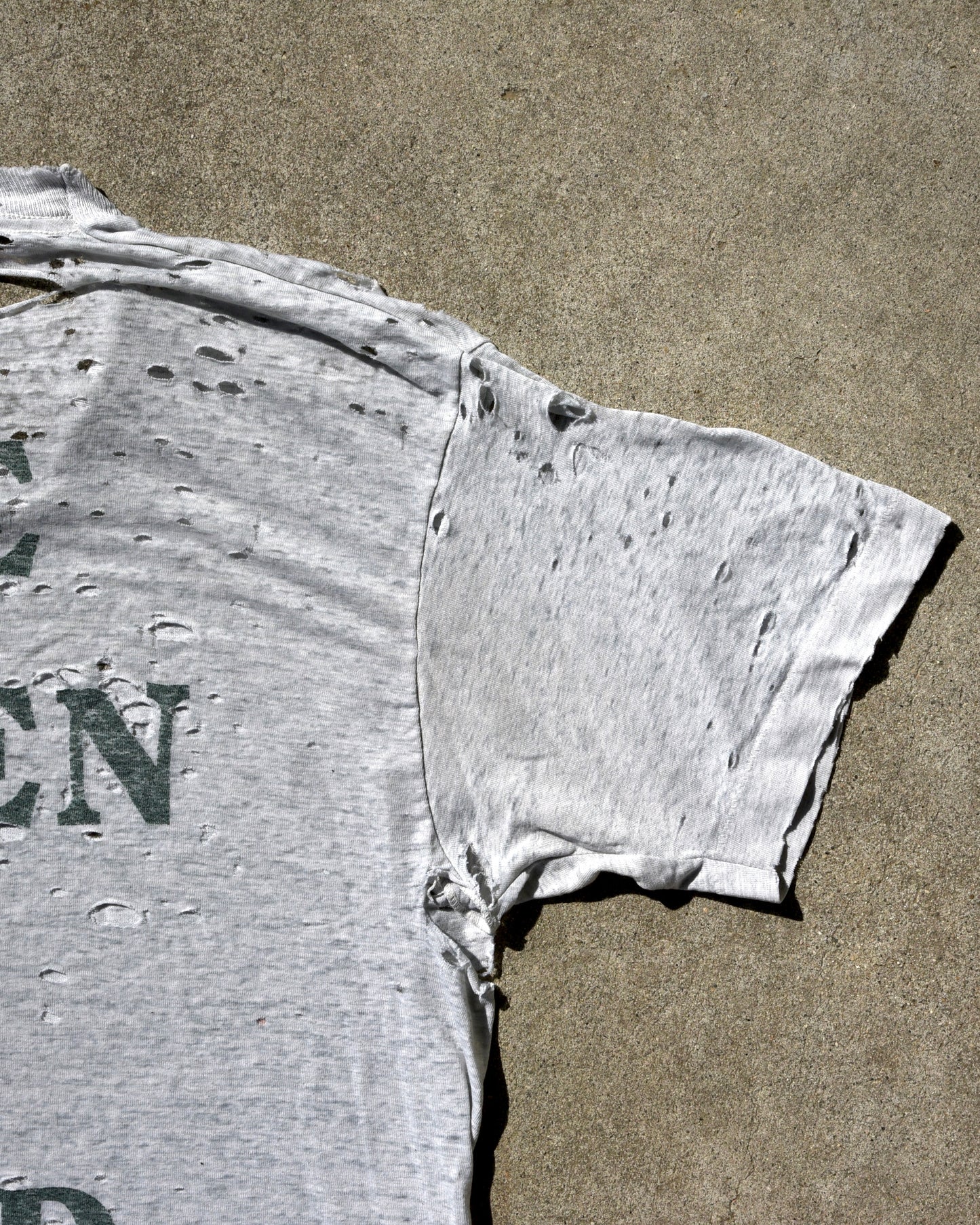 The Smiths 1980s Thrashed Single Stitch - The Queen Is Dead Tshirt