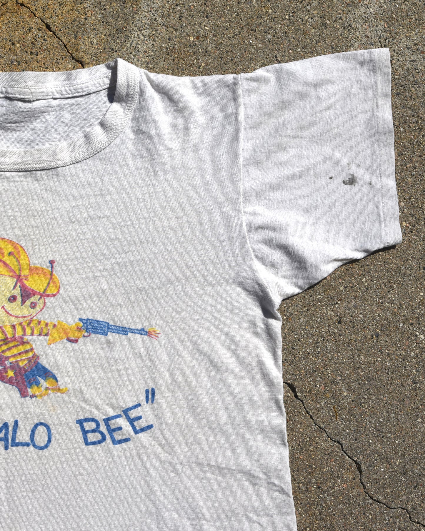 1950s Buffalo Bee Femme Tshirt