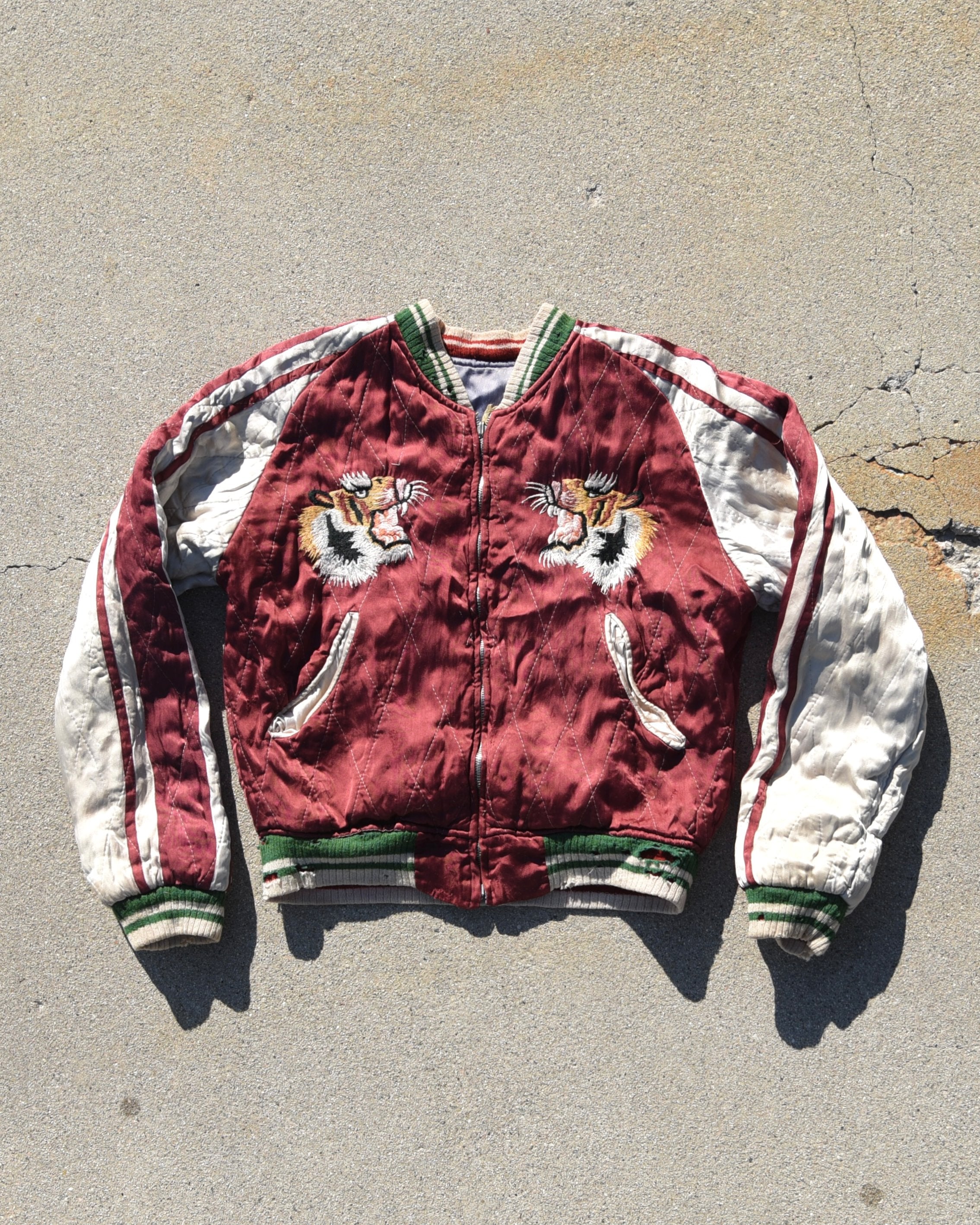 ジャケット・アウター Vintage reversible Souvenir Jacket 50s SOUVENIR VINTAGE 50S Satin Reversible Jacket From Korea