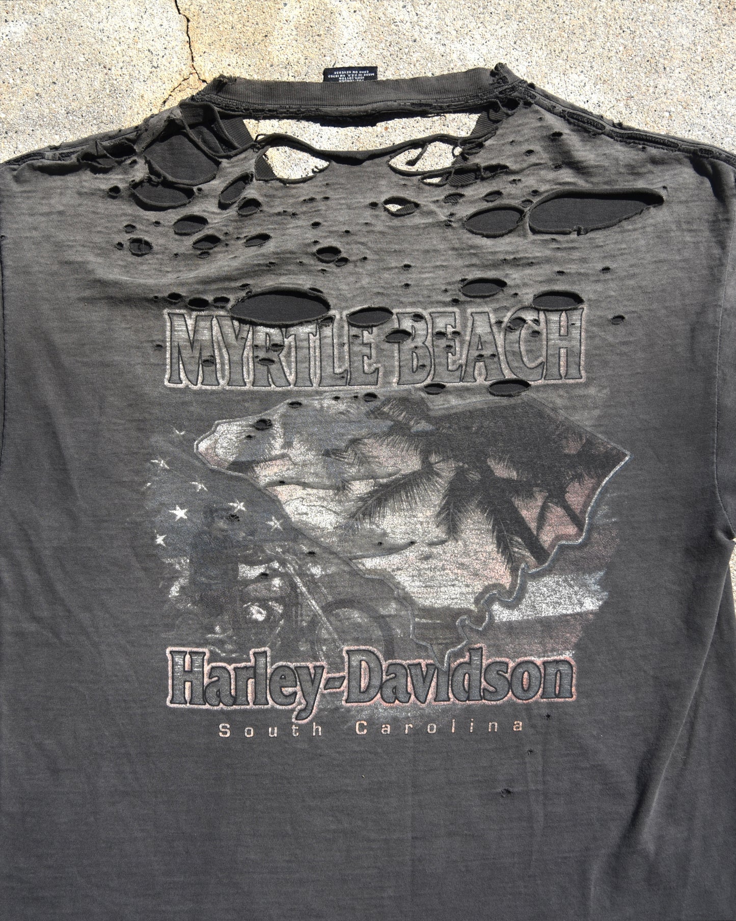 1990s Thrashed and Sun Faded Harley Davidson Tshirt