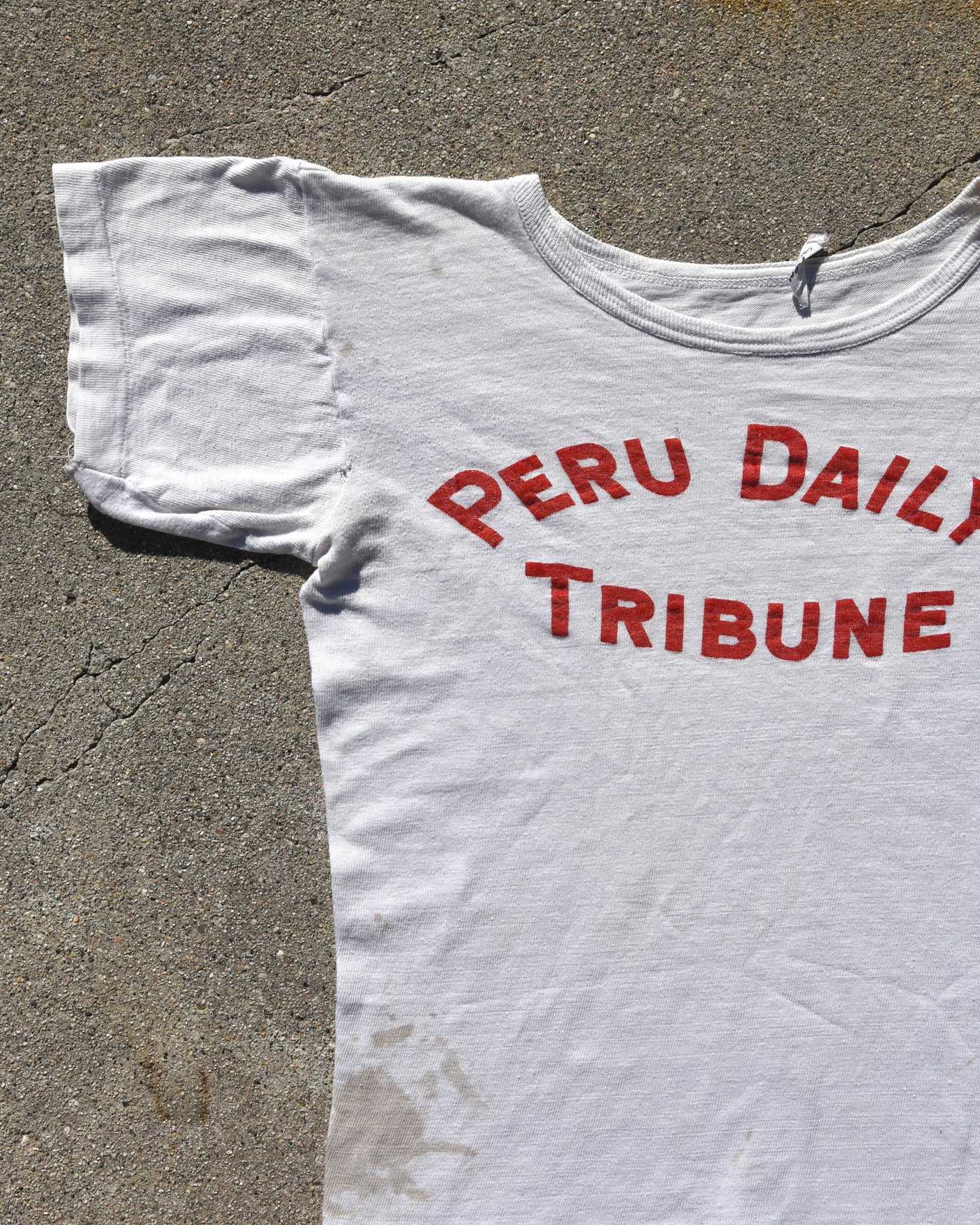 1950s Peru Daily Tribune Tshirt