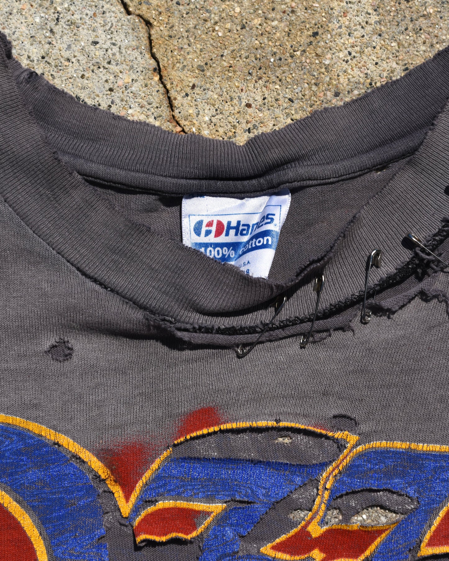 1980s Thrashed and Sun Faded Ozzy Osbourne Is… Tshirt