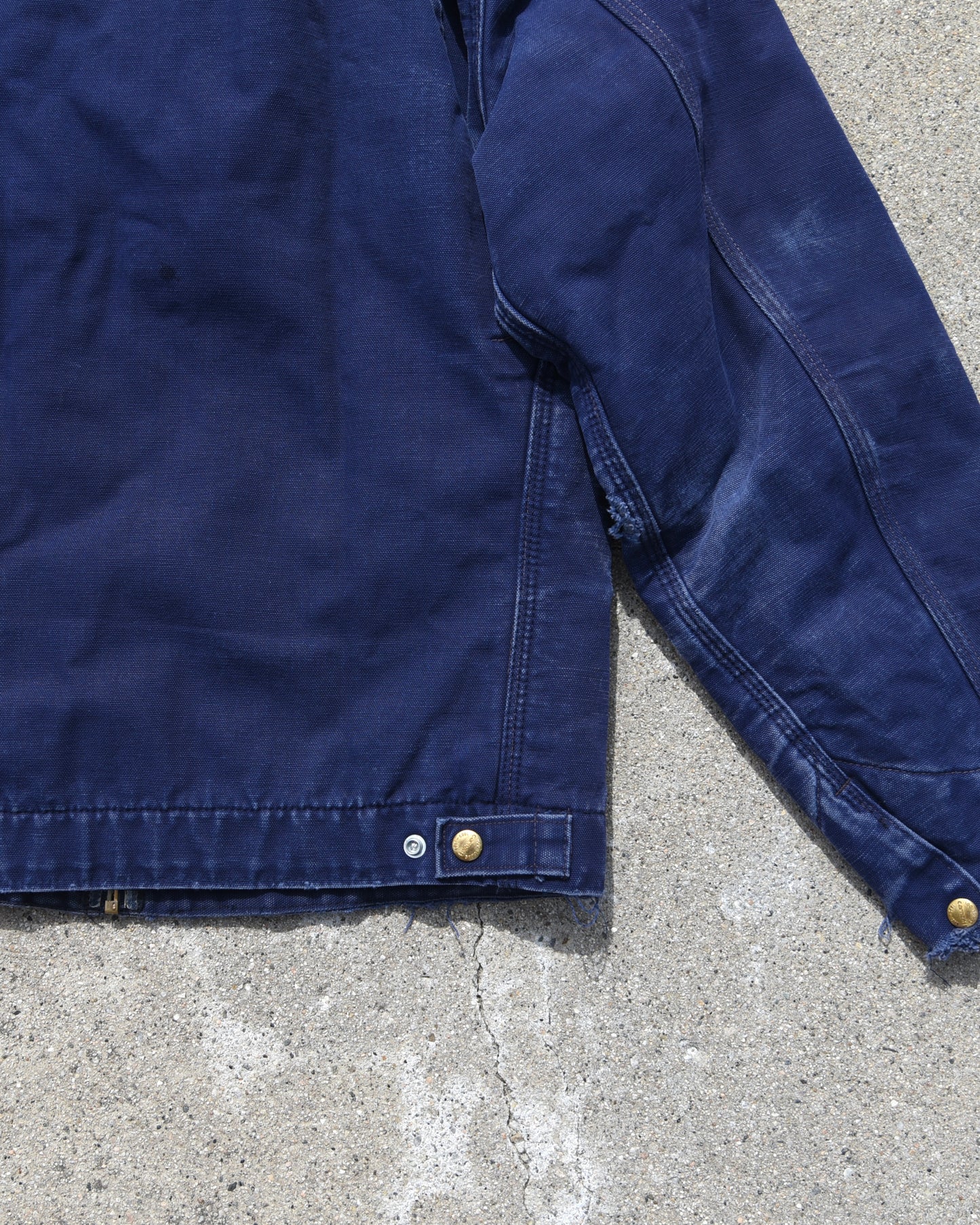 Carhartt J01 NVY Detroit Jacket - Medium