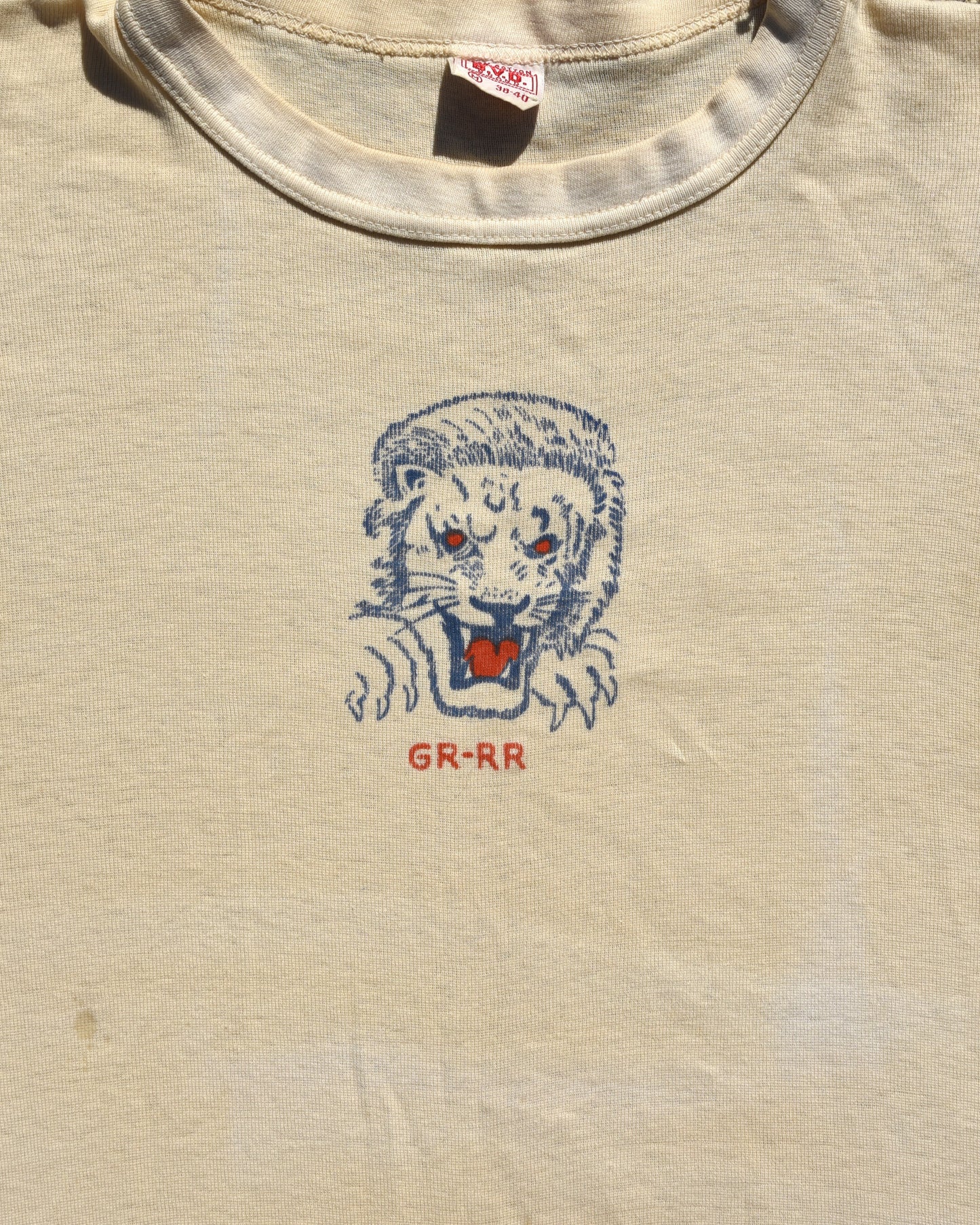 1950s Lion GRRR Stencil Tshirt