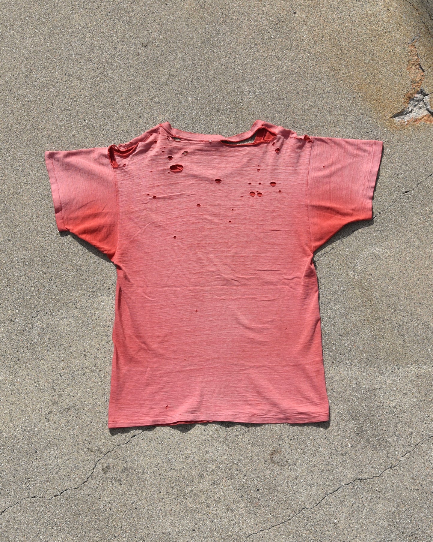 1960s Thrashed and Sun Faded Champion Mapleton PE Tshirt