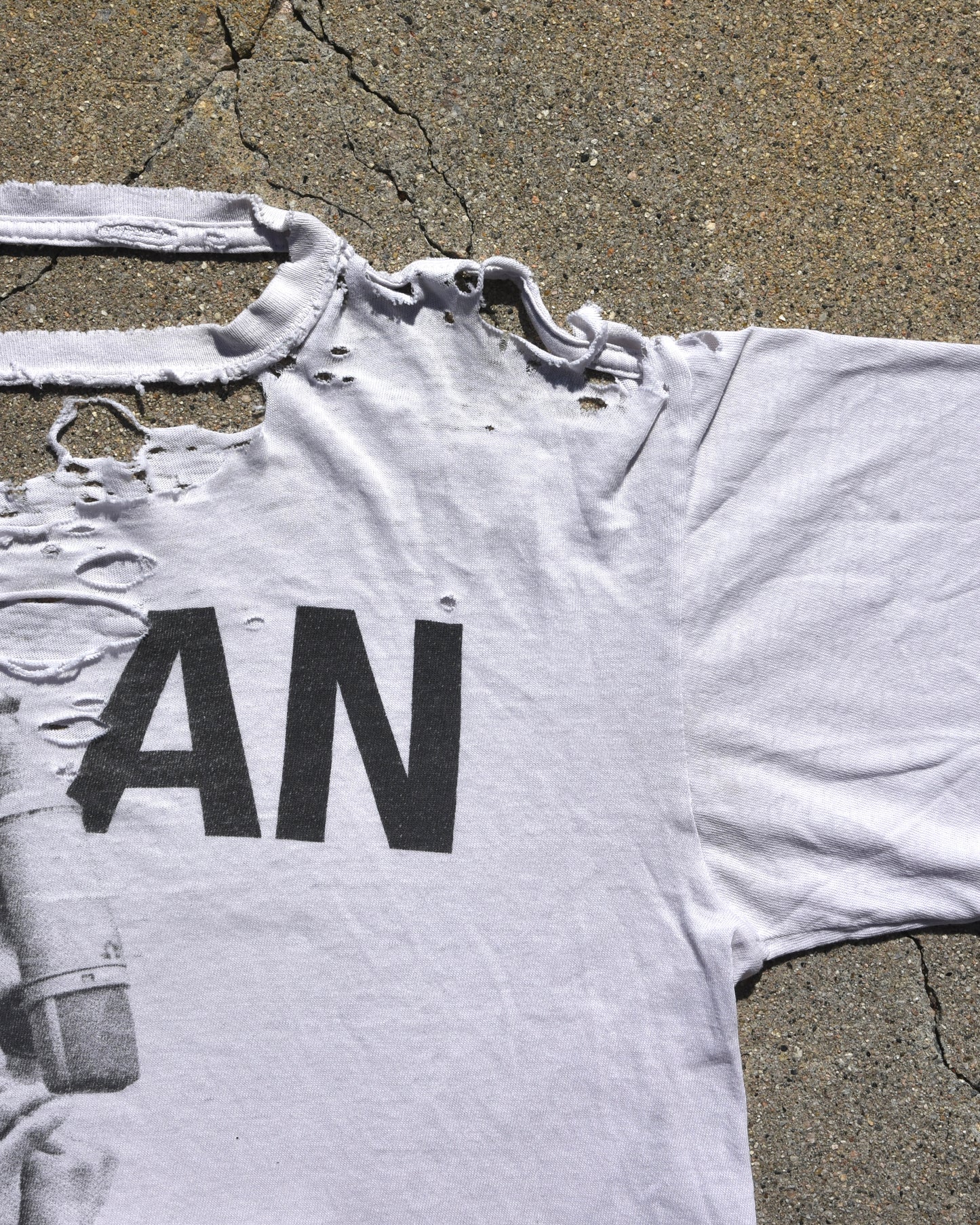 Y2K Thrashed Bob Dylan Tshirt