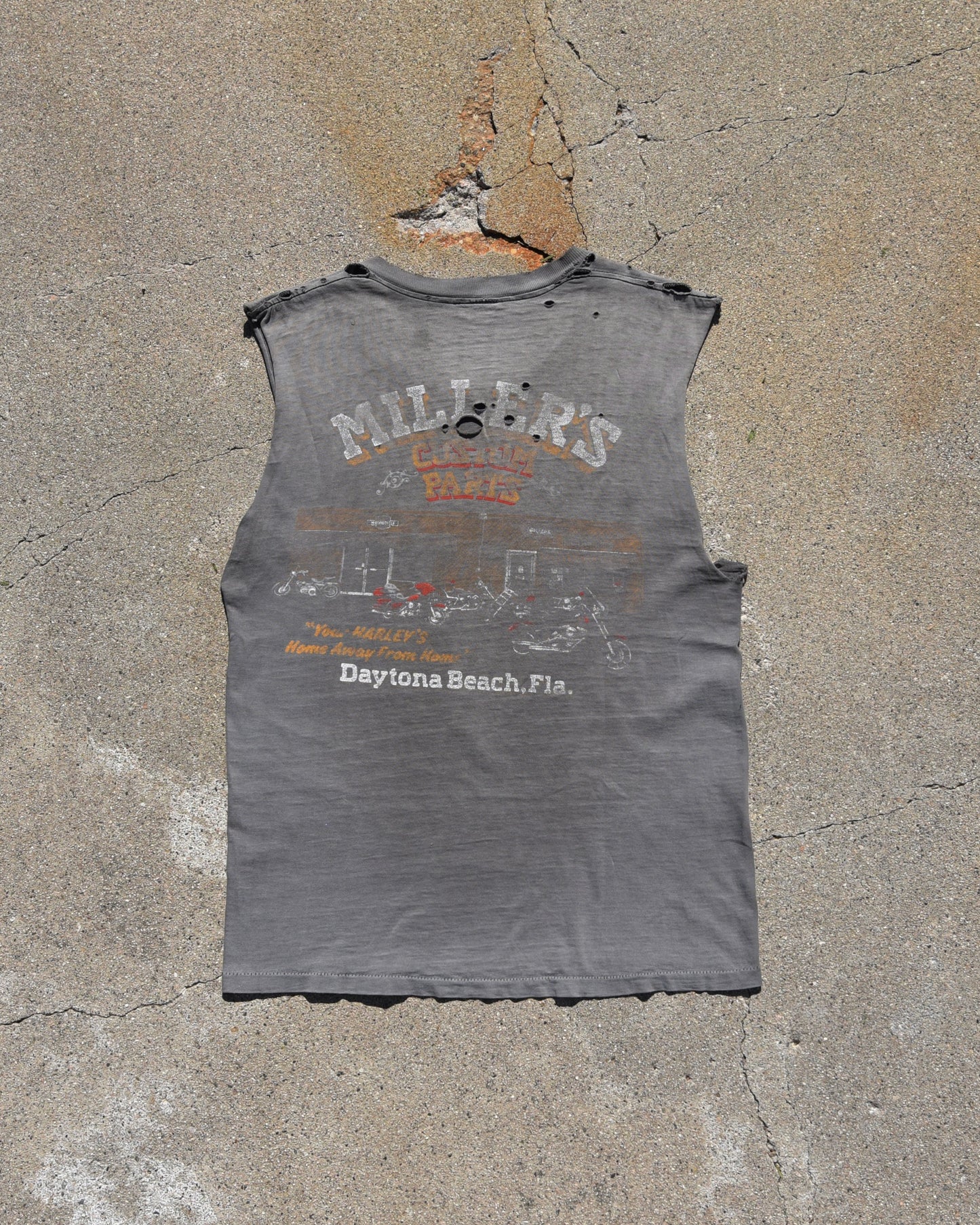 1980s Thrashed and Sun Faded Cutoff Harley Tshirt