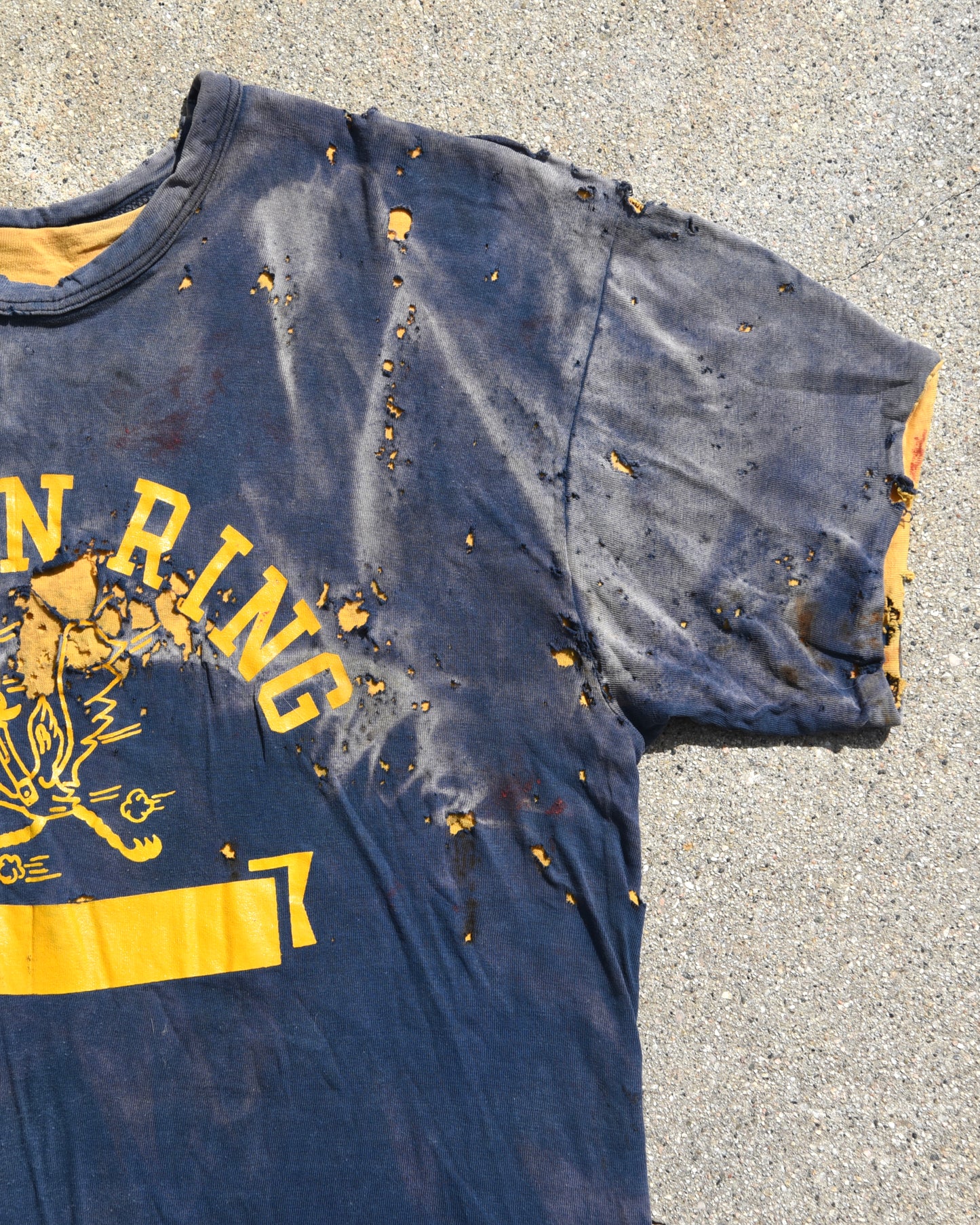 1970s Thrashed and Sun Faded Golden Ring Double Face Tshirt