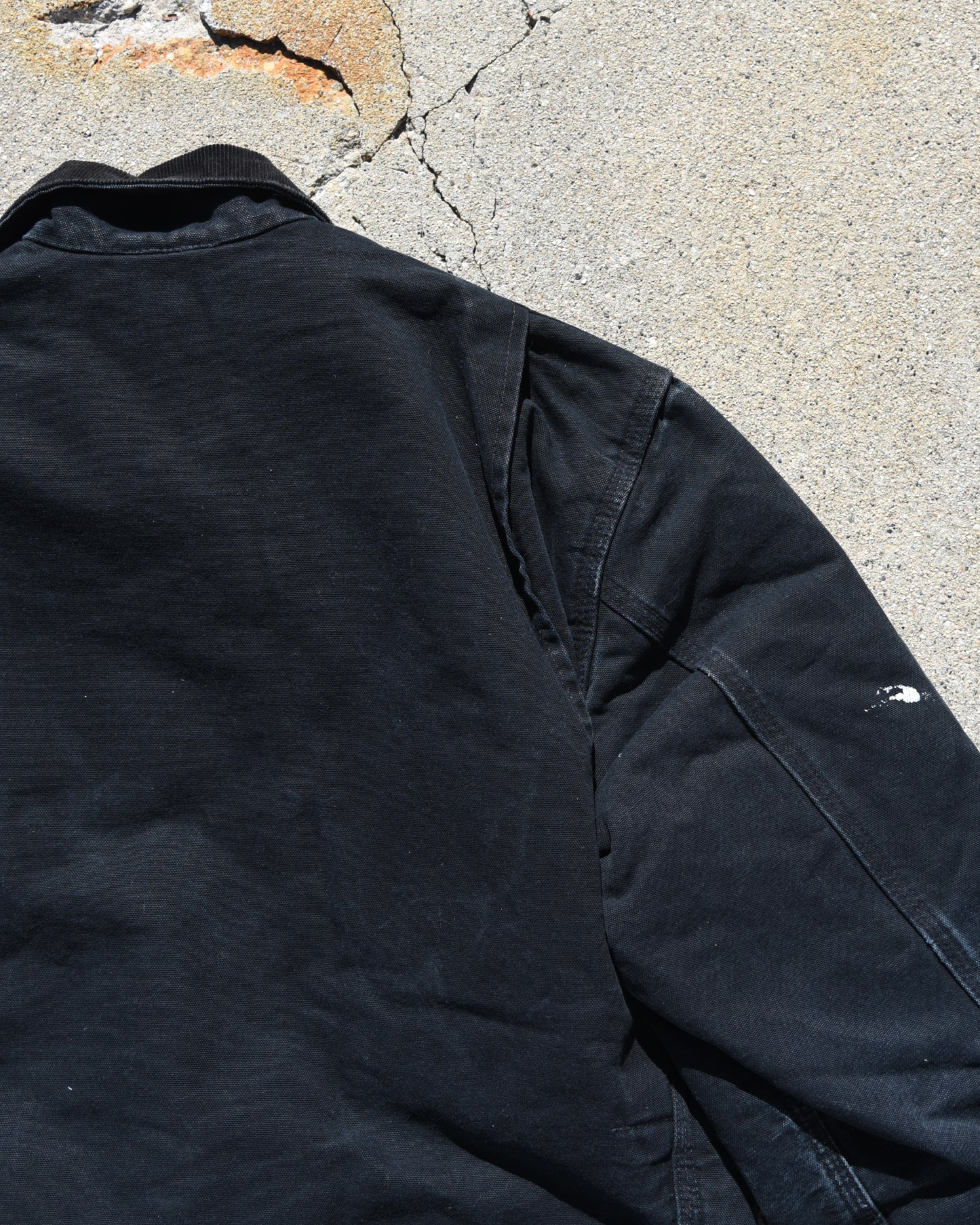 Carhartt J001 BLK Detroit Jacket - Medium