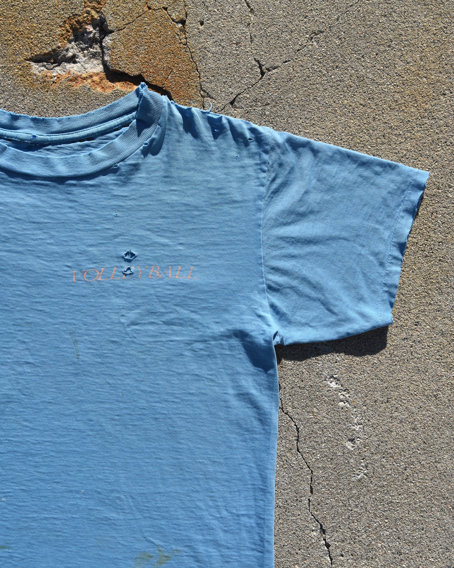 1980s Thrashed Volleyball Tshirt
