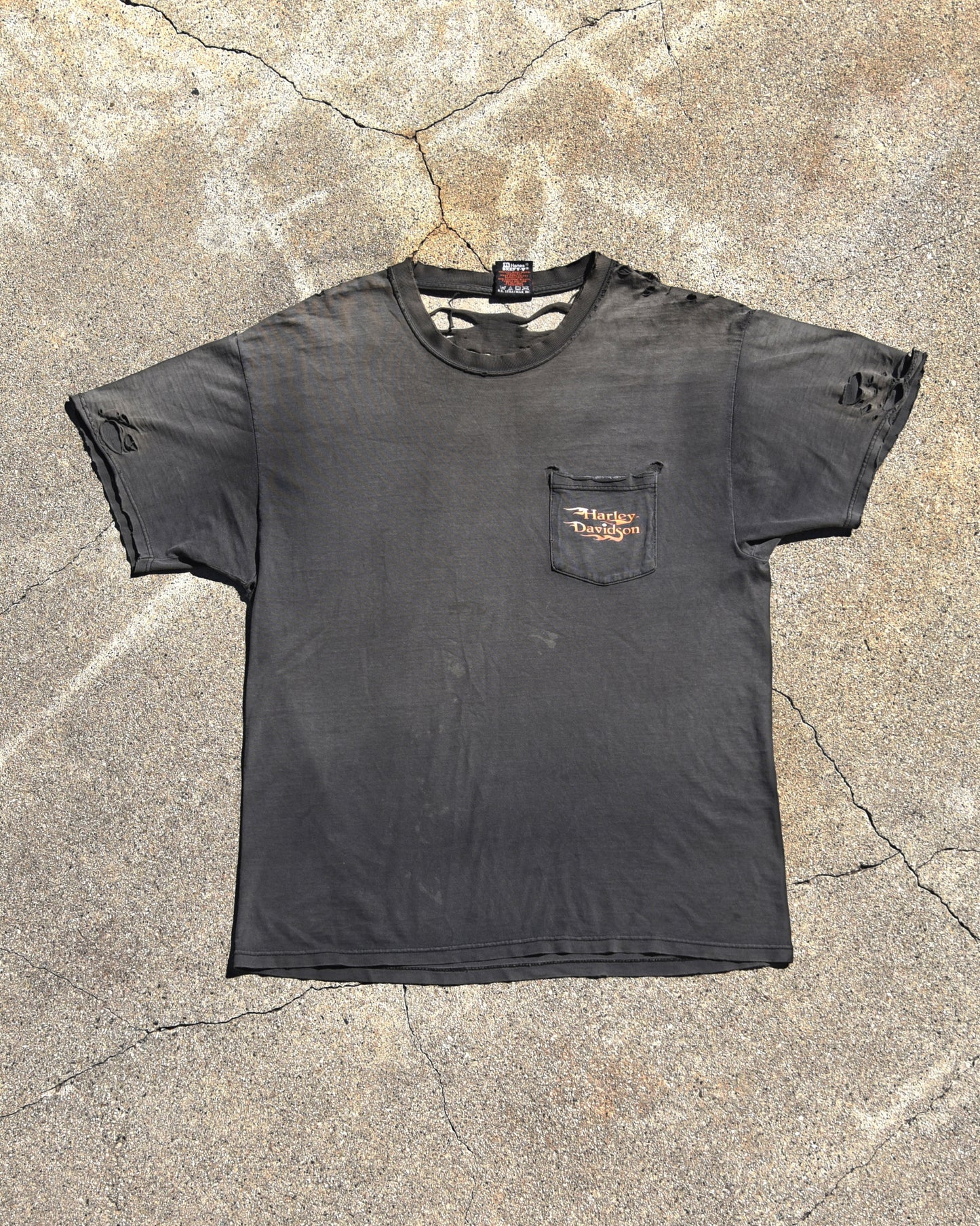 1990s Thrashed and Sun Faded Harley Davidson Tshirt
