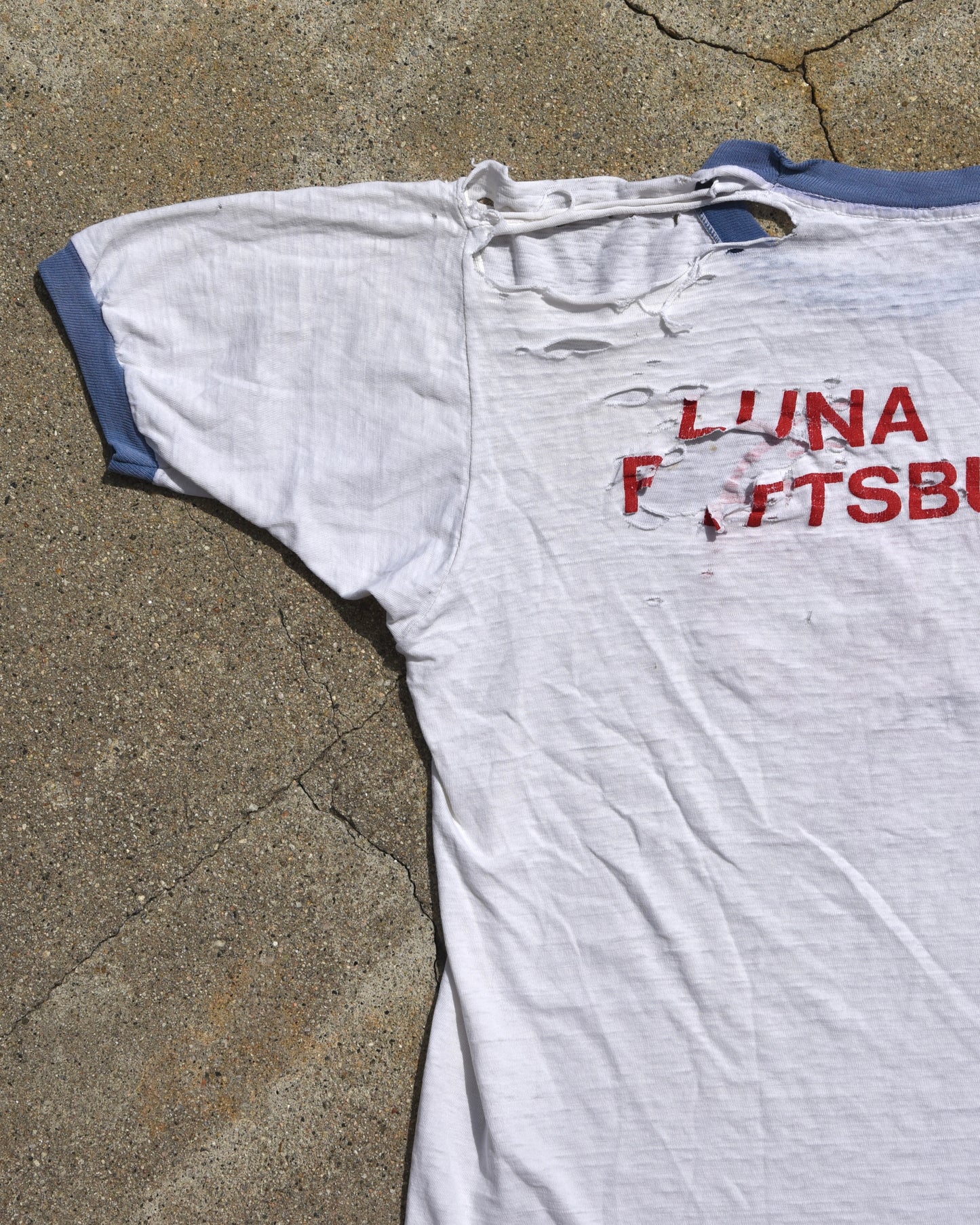1970s Thrashed Luna Bar Ringer Tshirt