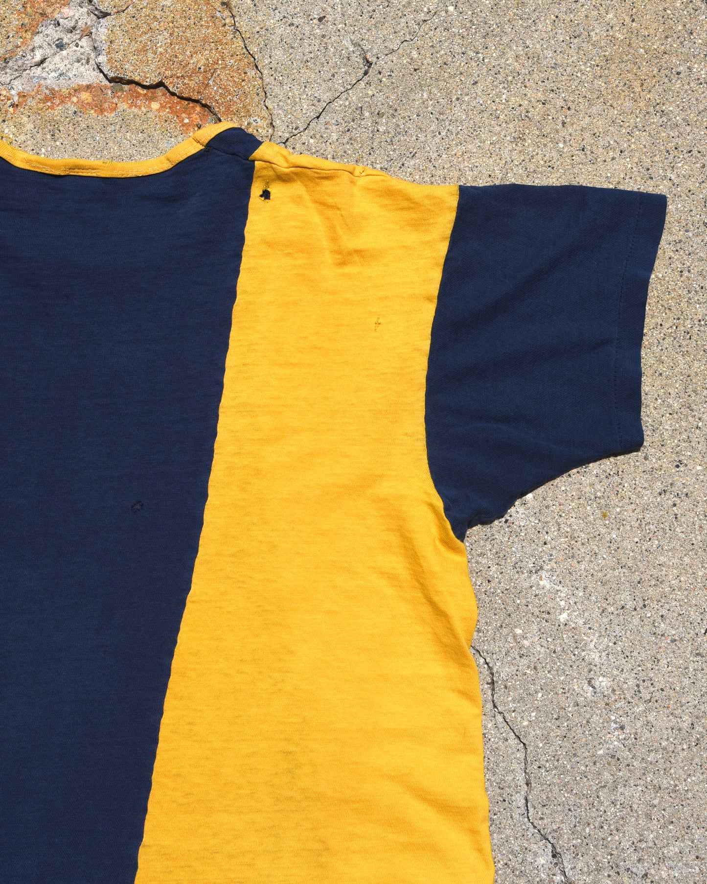 1970s Tri-Color Barthe Hornets Tshirt