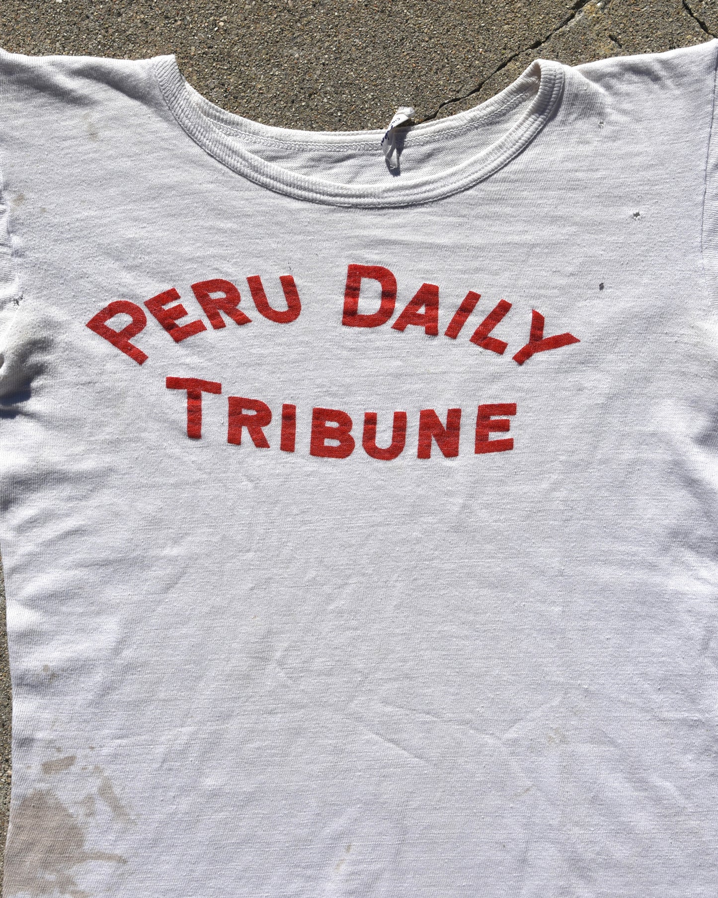 1950s Peru Daily Tribune Tshirt