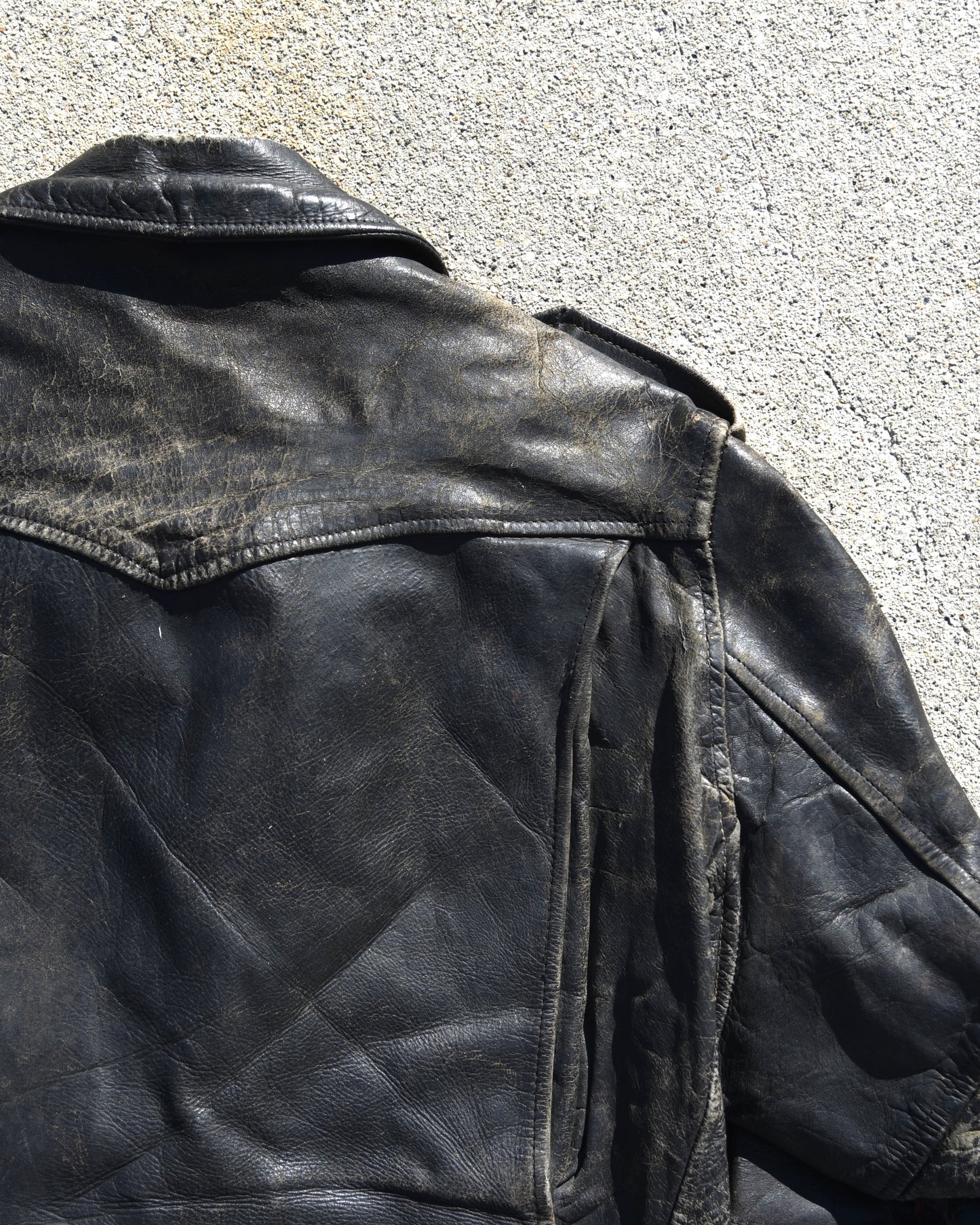 1940s Horsehide Leather Motorcycle Moto Jacket - Thrashed